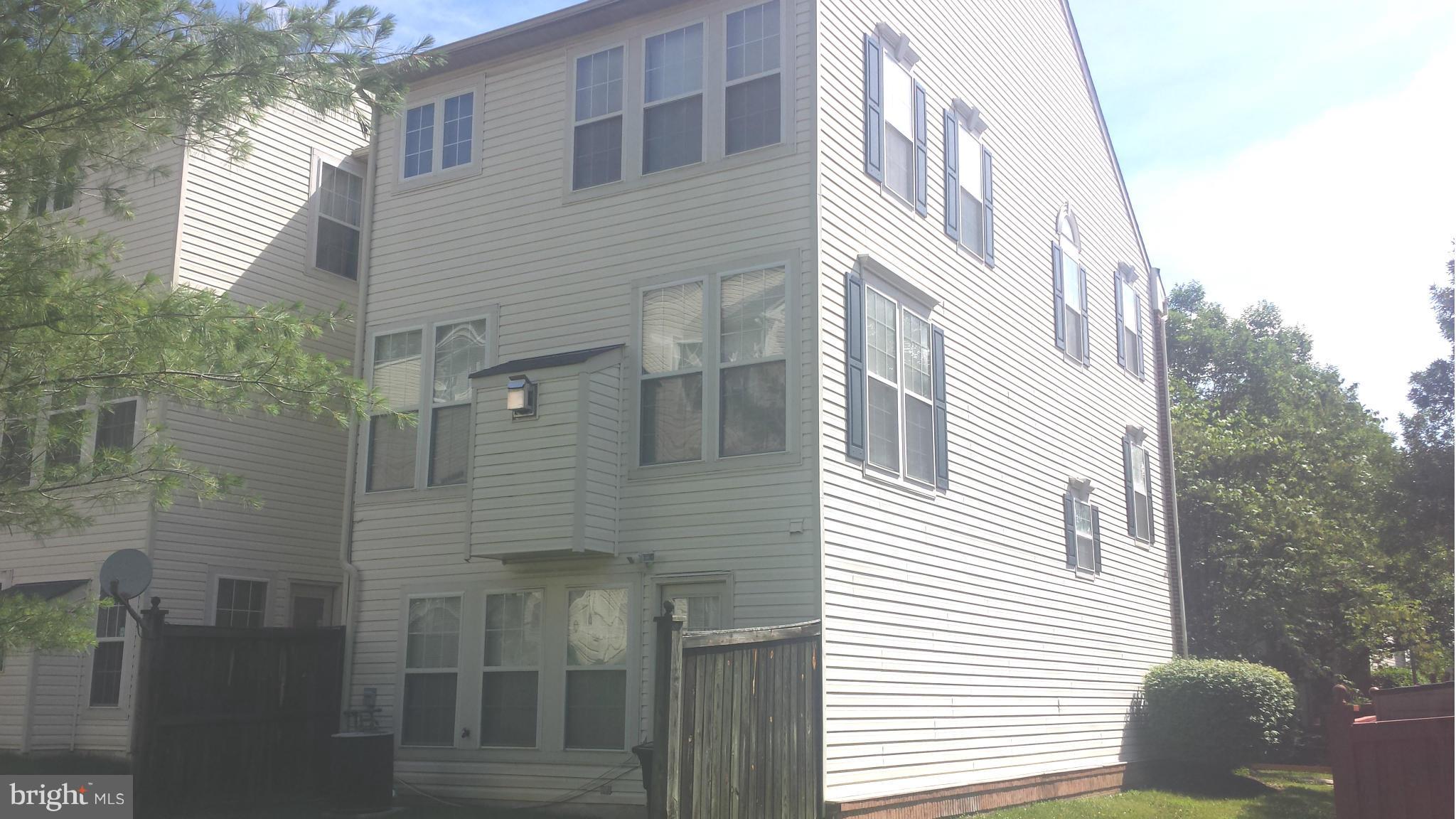 WOODVIEW VILLAGE WEST - Residential