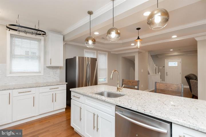 WINDSOR HILLS - Residential