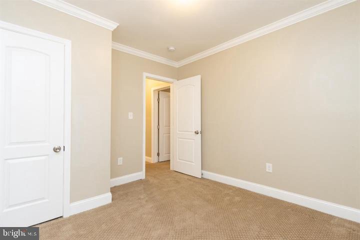 WINDSOR HILLS - Residential