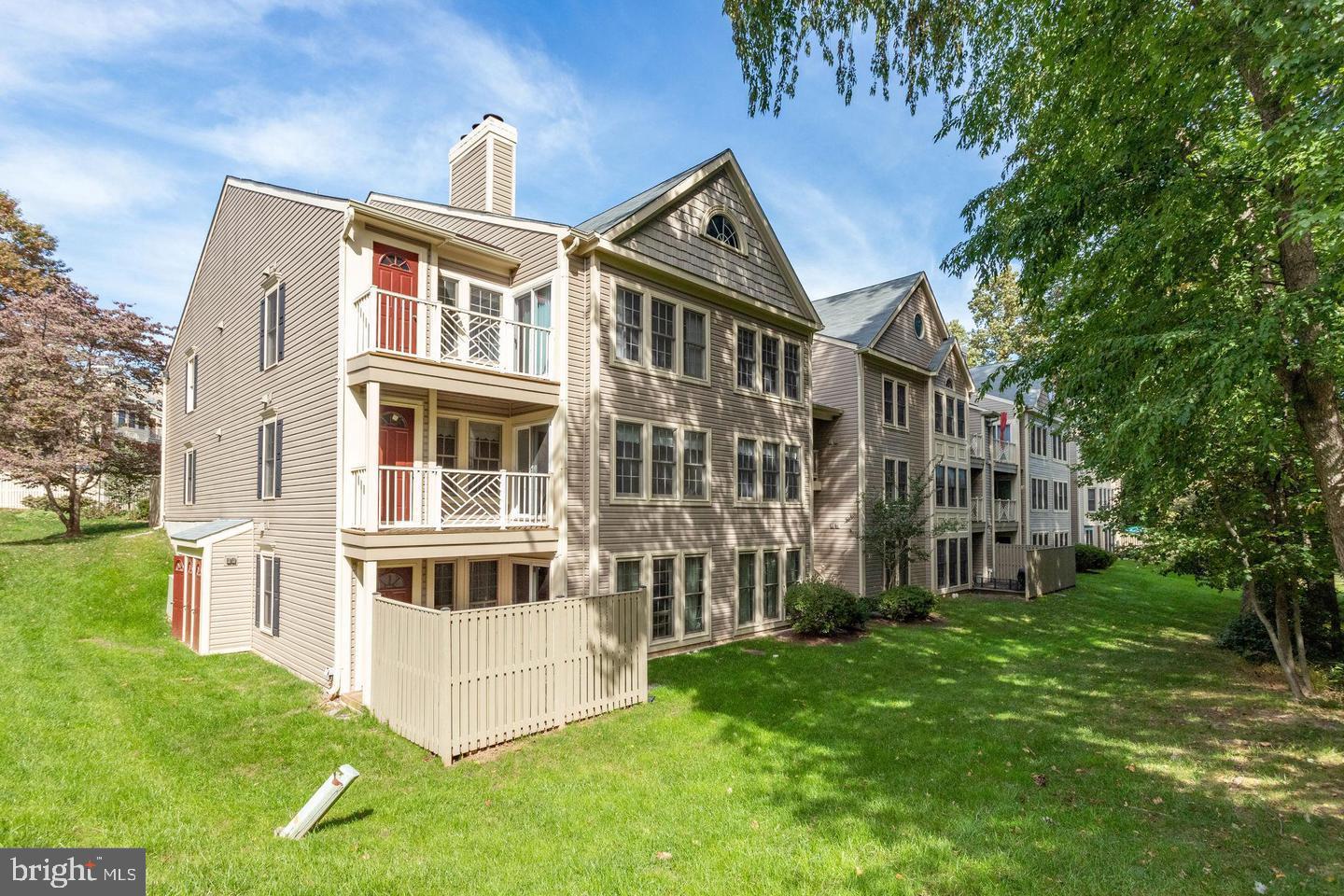 PENDERBROOK - Residential Lease