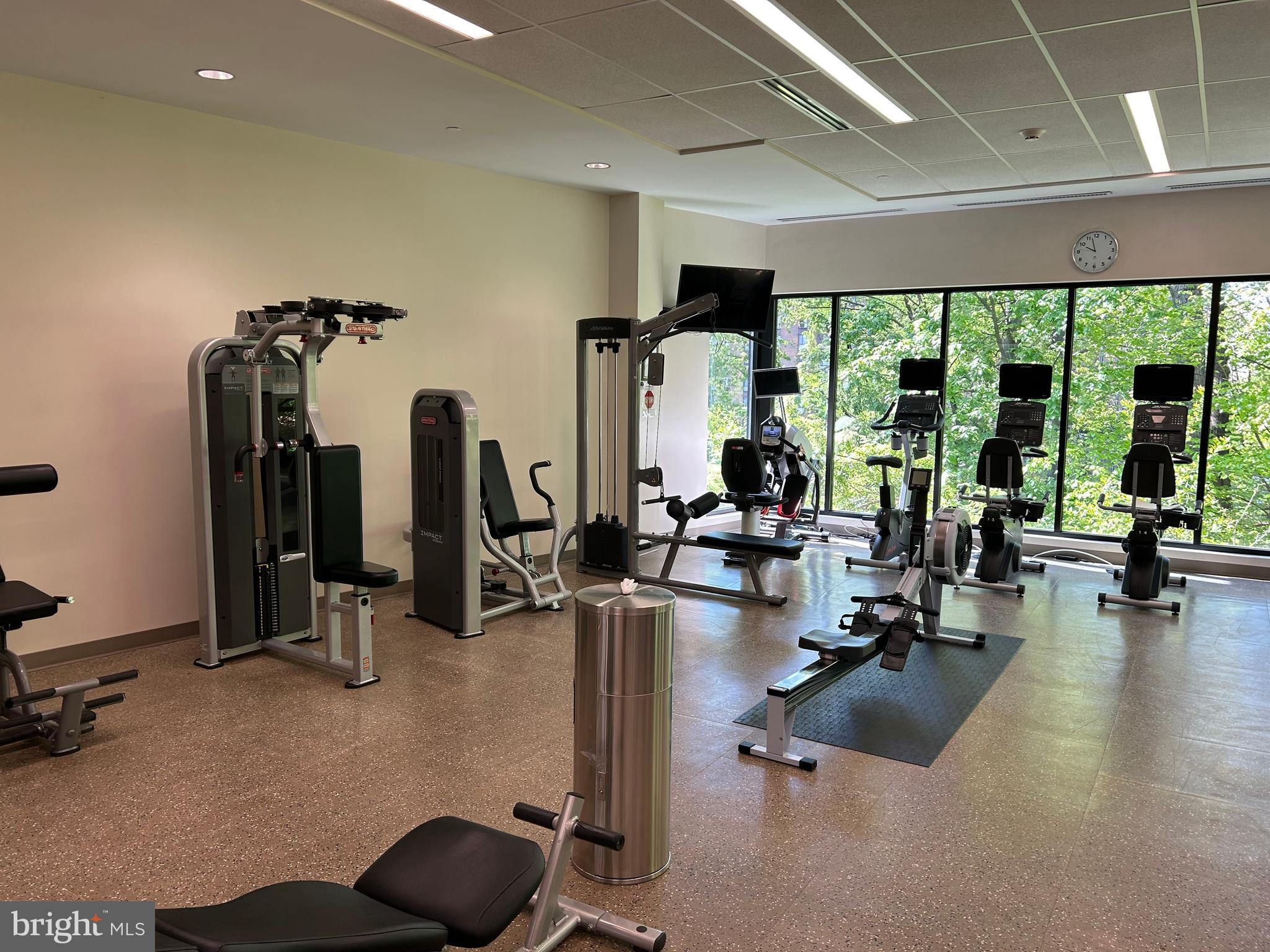 MONTEBELLO - Residential