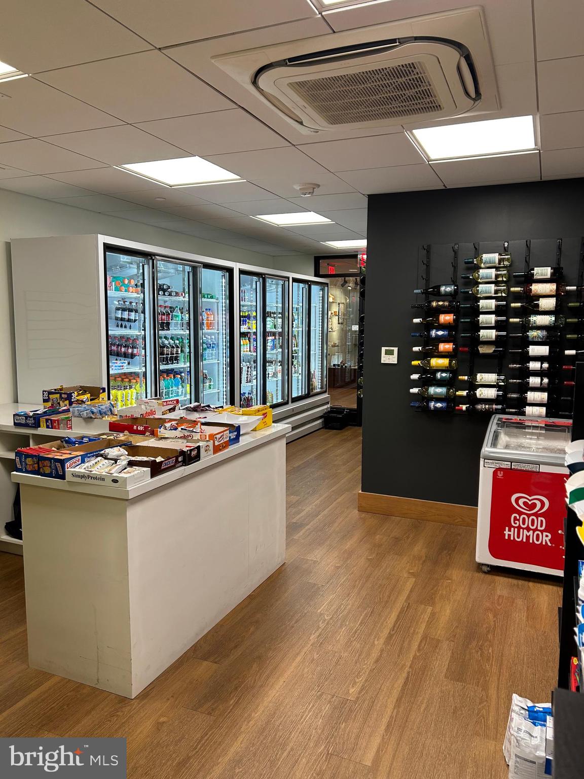 MONTEBELLO - Residential