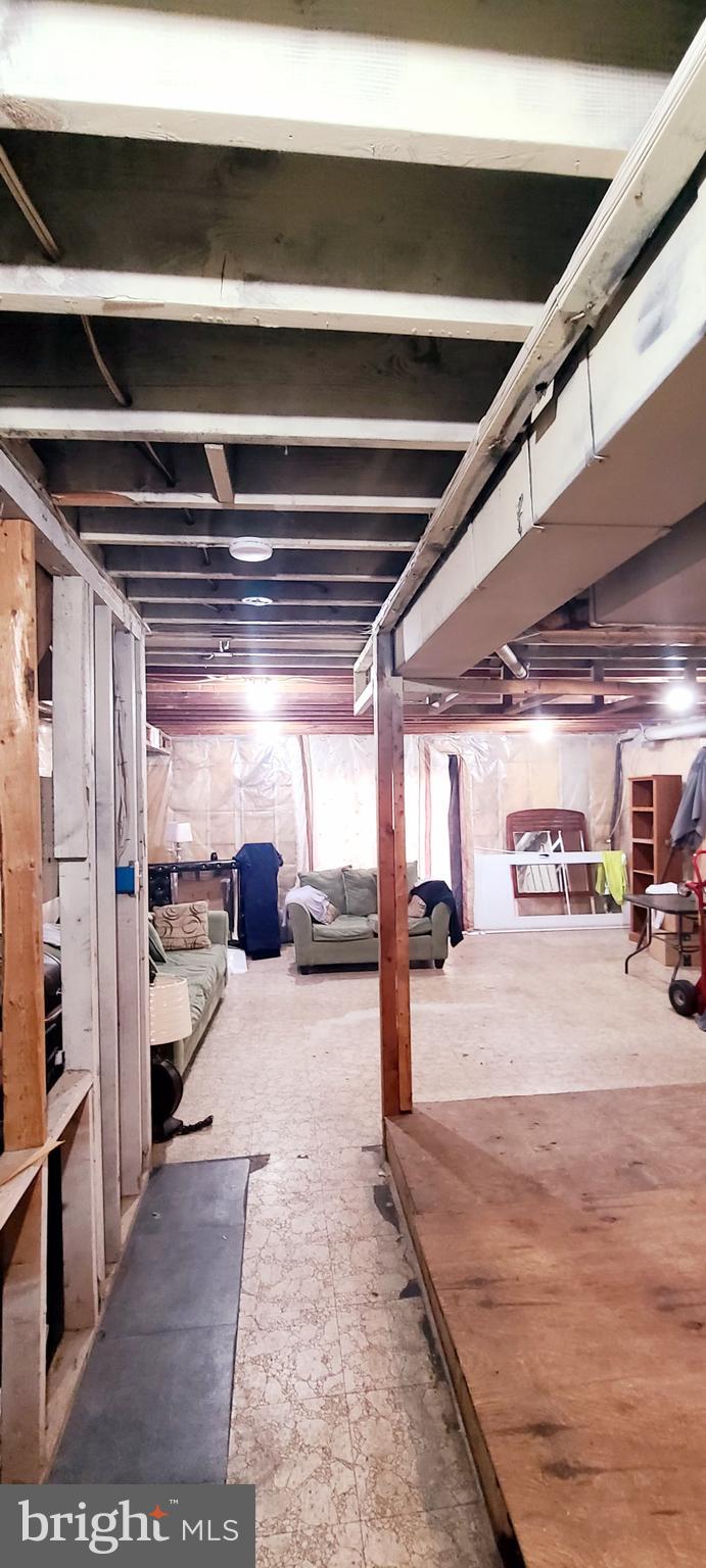 FOREST SPRING CONDO-PHAS - Residential