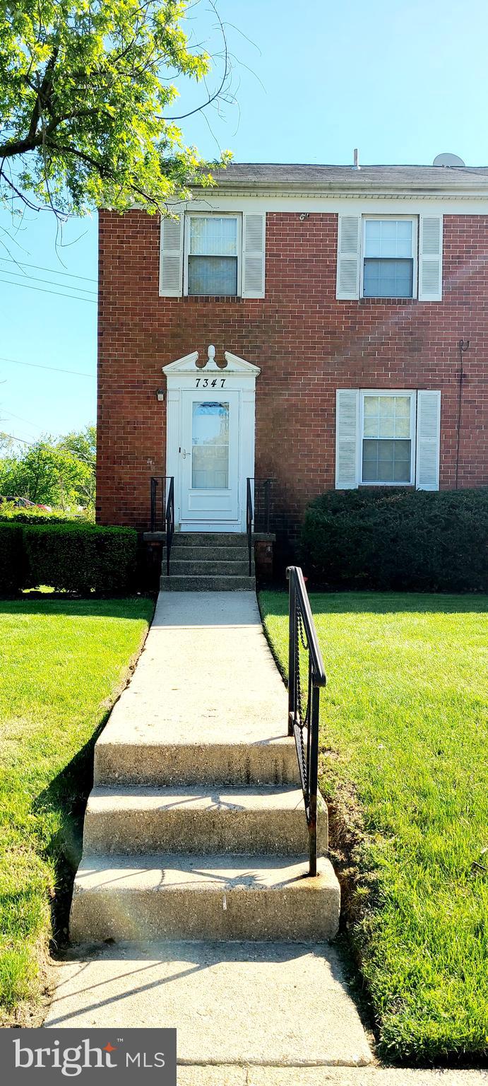 FOREST SPRING CONDO-PHAS - Residential