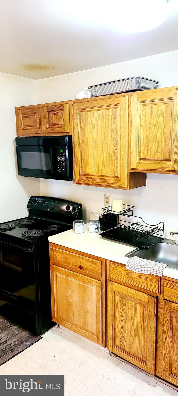 FOREST SPRING CONDO-PHAS - Residential