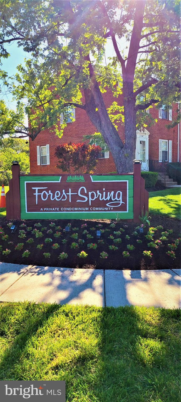 FOREST SPRING CONDO-PHAS - Residential
