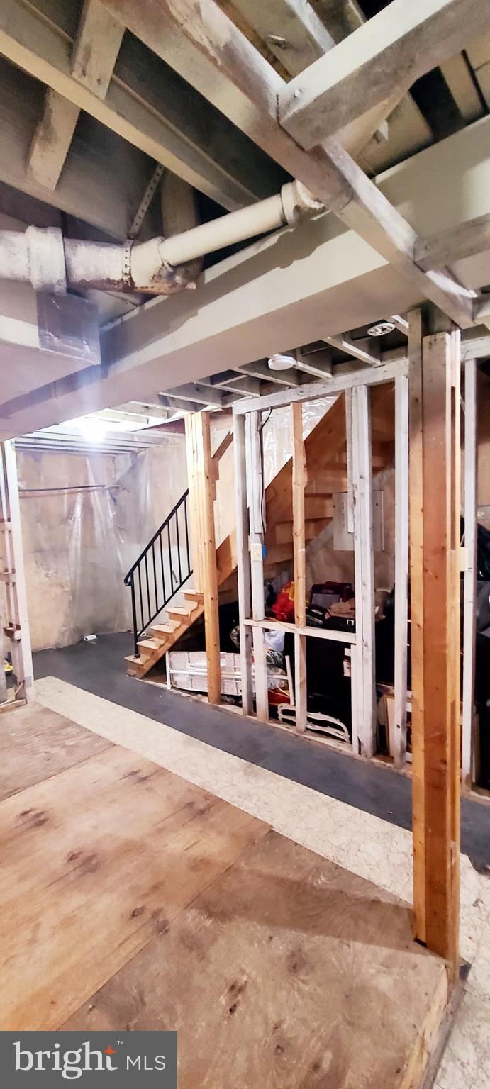 FOREST SPRING CONDO-PHAS - Residential