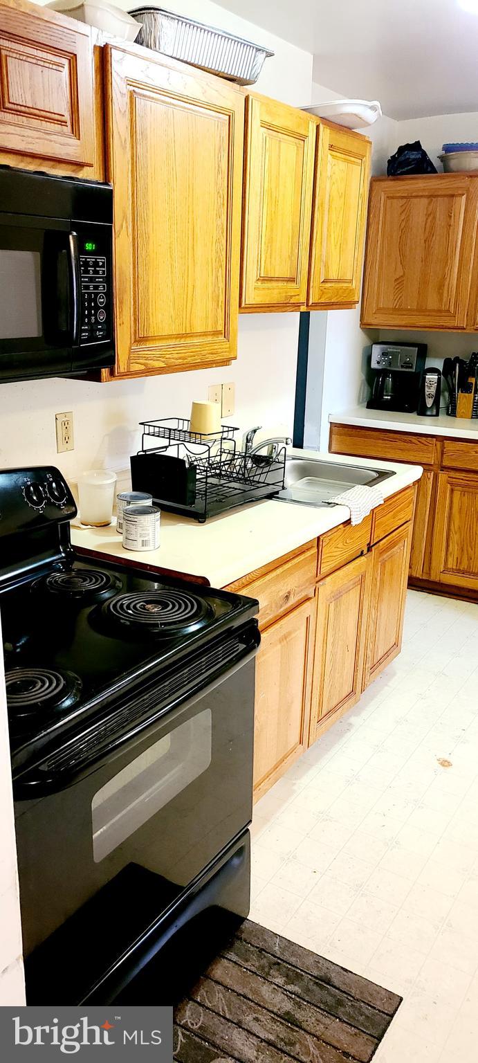 FOREST SPRING CONDO-PHAS - Residential