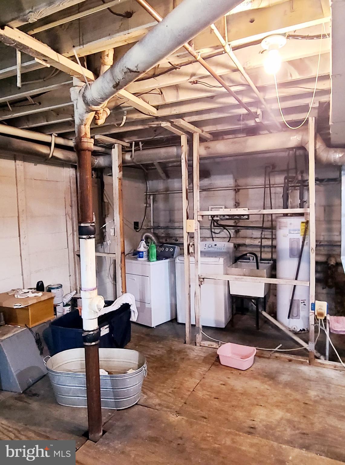 FOREST SPRING CONDO-PHAS - Residential