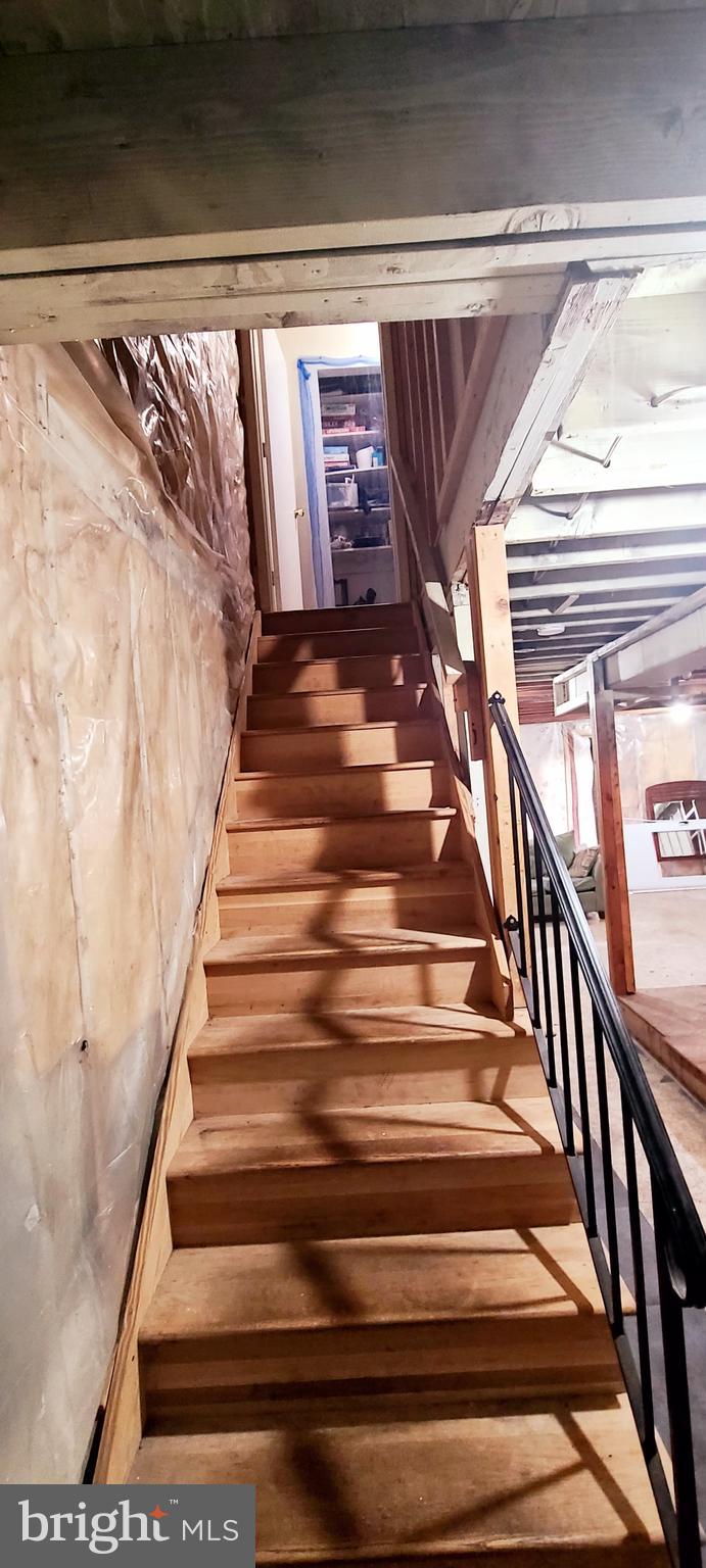 FOREST SPRING CONDO-PHAS - Residential