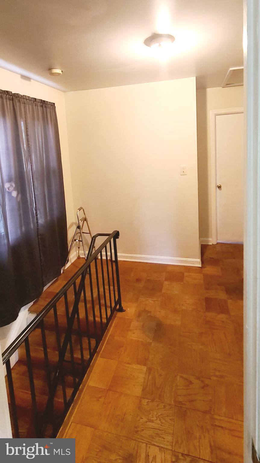 FOREST SPRING CONDO-PHAS - Residential