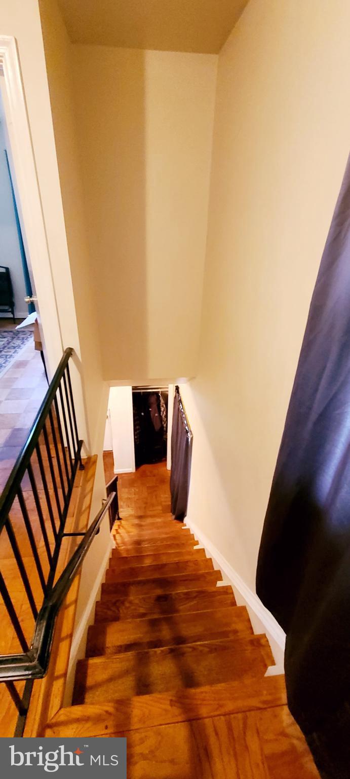 FOREST SPRING CONDO-PHAS - Residential