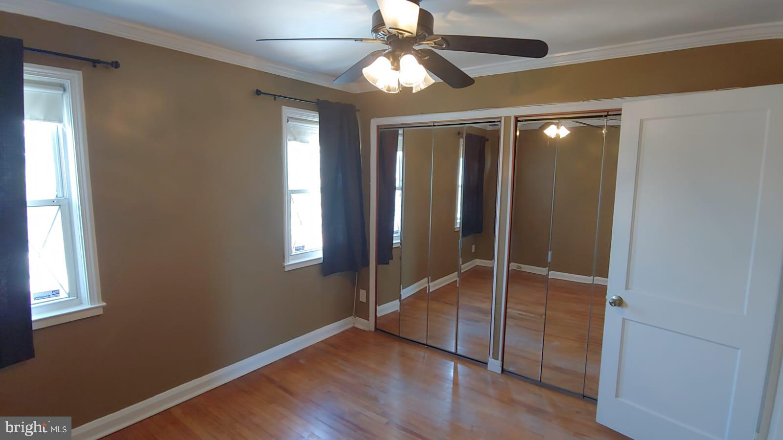 GREEKTOWN - Residential Lease