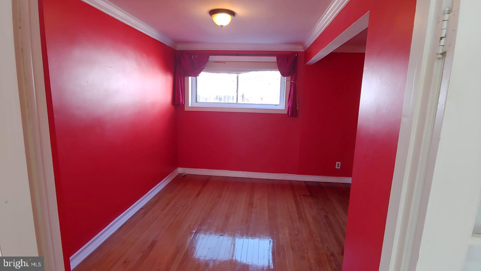 GREEKTOWN - Residential Lease