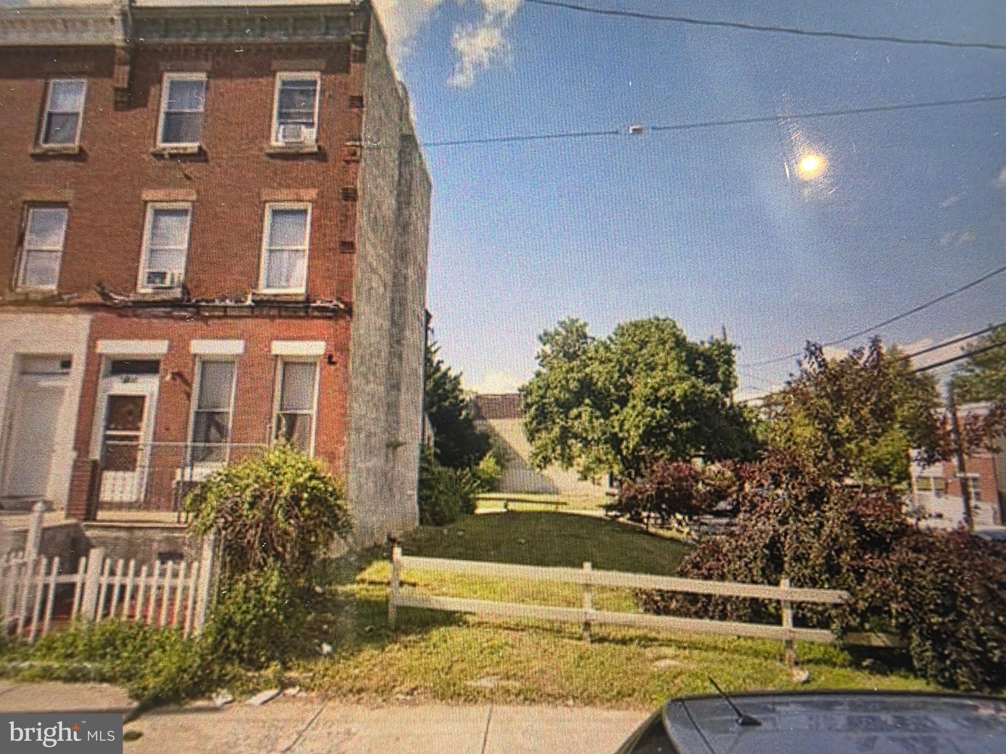 3103 CLIFFORD STREET