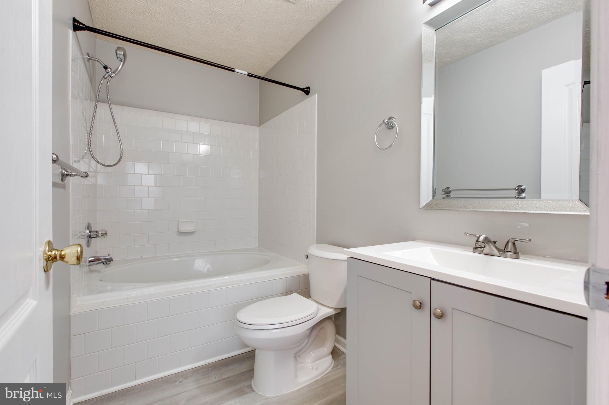 HOWARDS RIDGE - Residential Lease