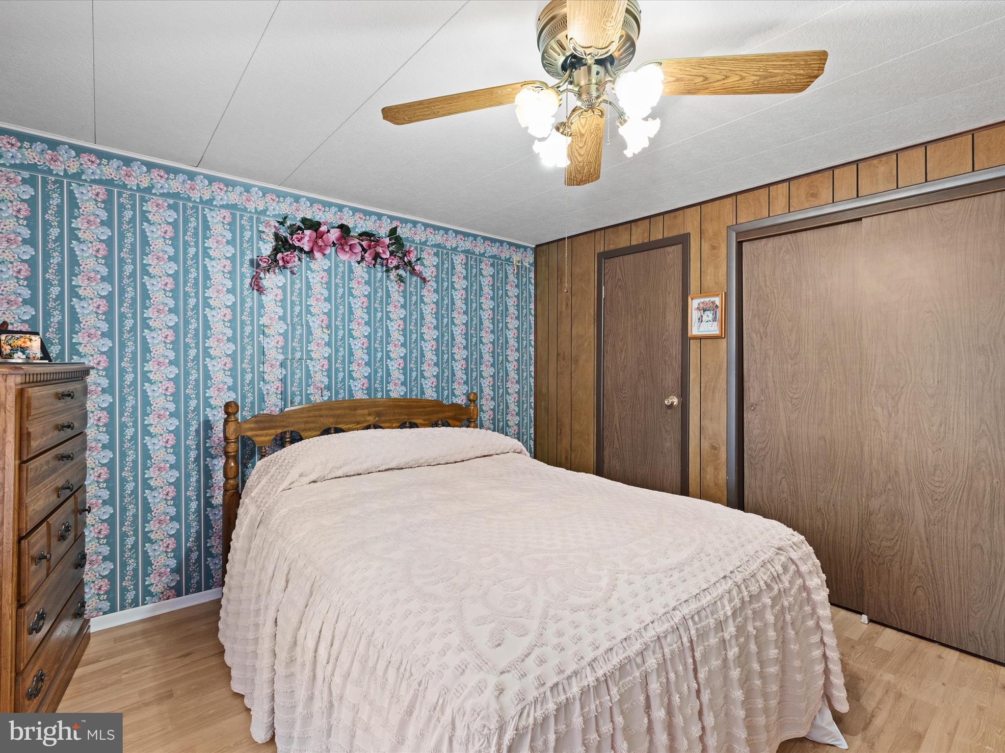 CAINE KEYS II - Residential