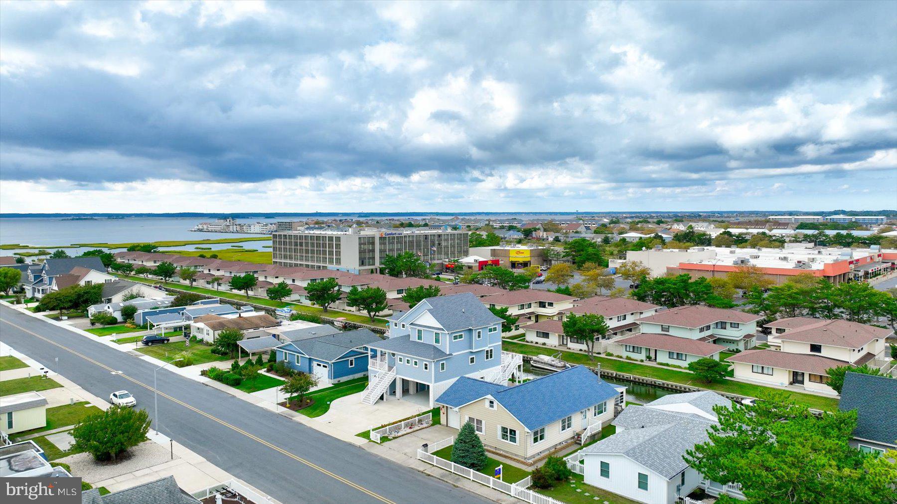 CAINE KEYS II - Residential