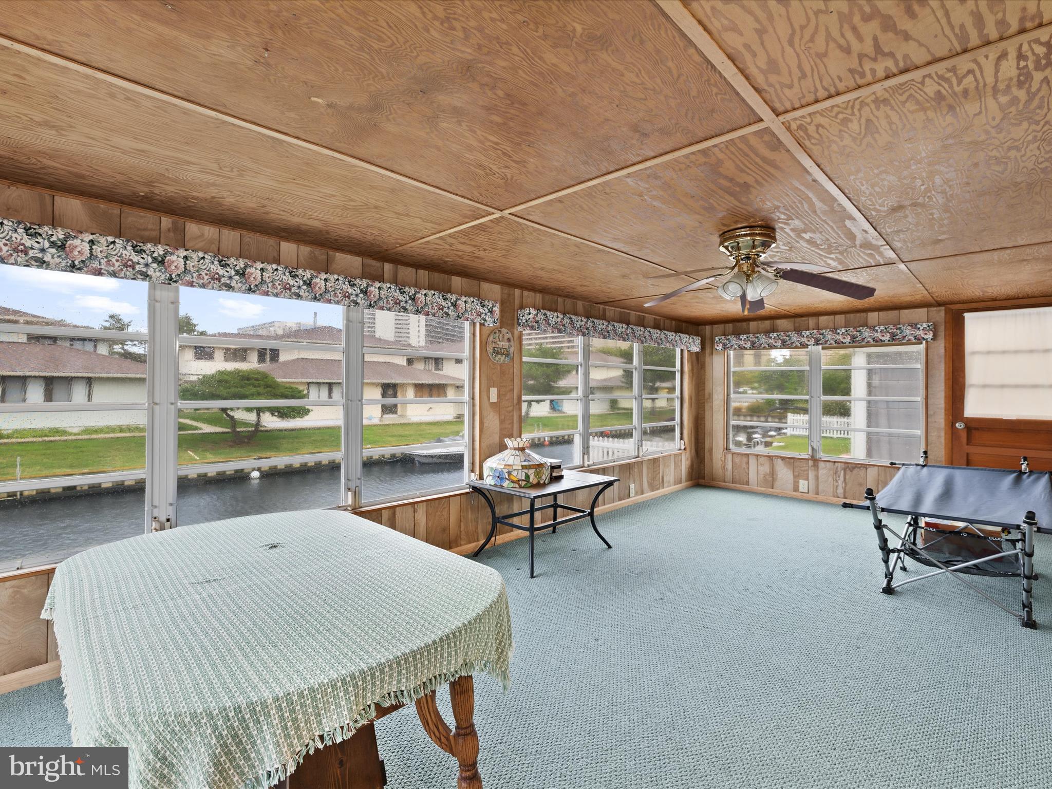 CAINE KEYS II - Residential