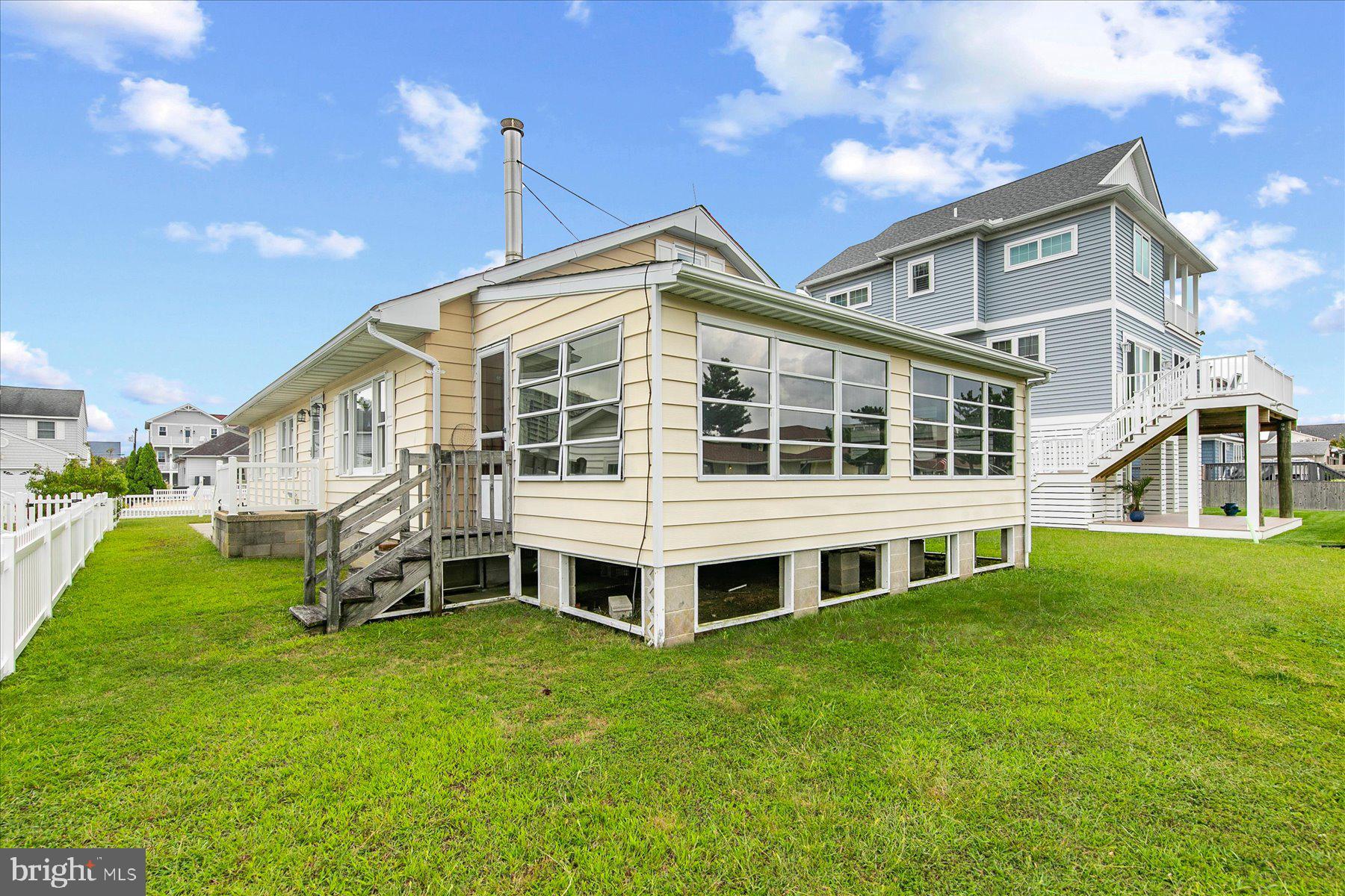 CAINE KEYS II - Residential