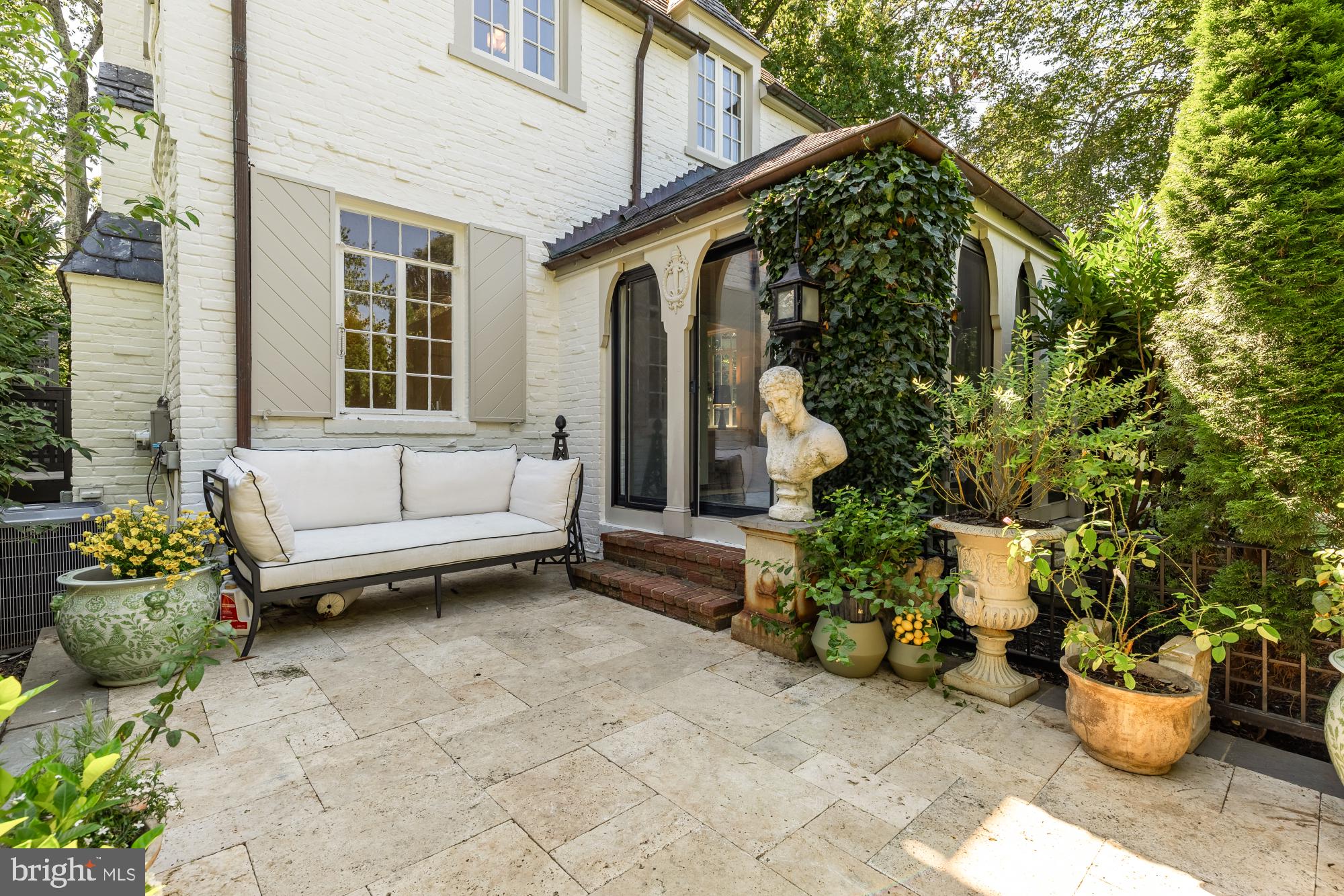 ROLLINGWOOD - Residential