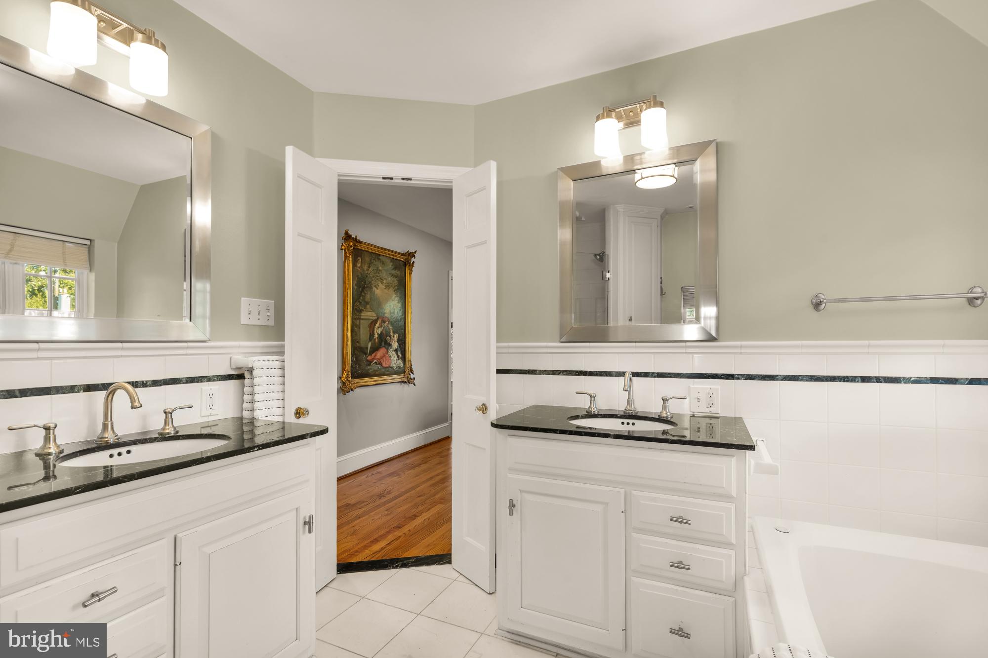 ROLLINGWOOD - Residential