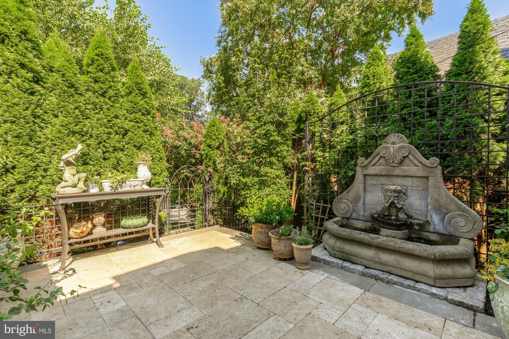 ROLLINGWOOD - Residential