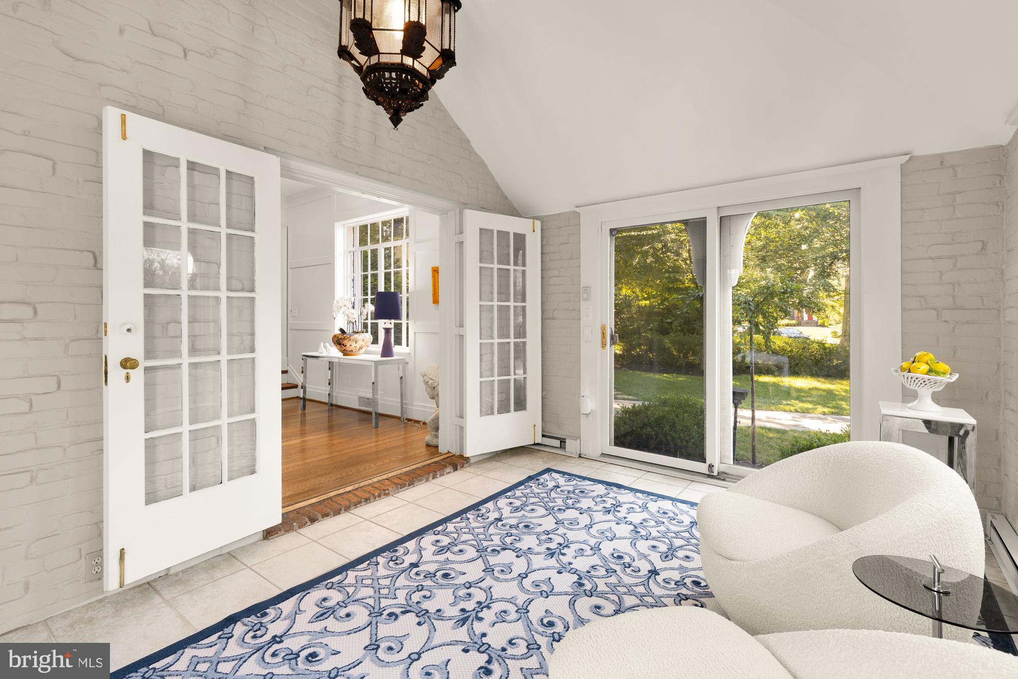 ROLLINGWOOD - Residential