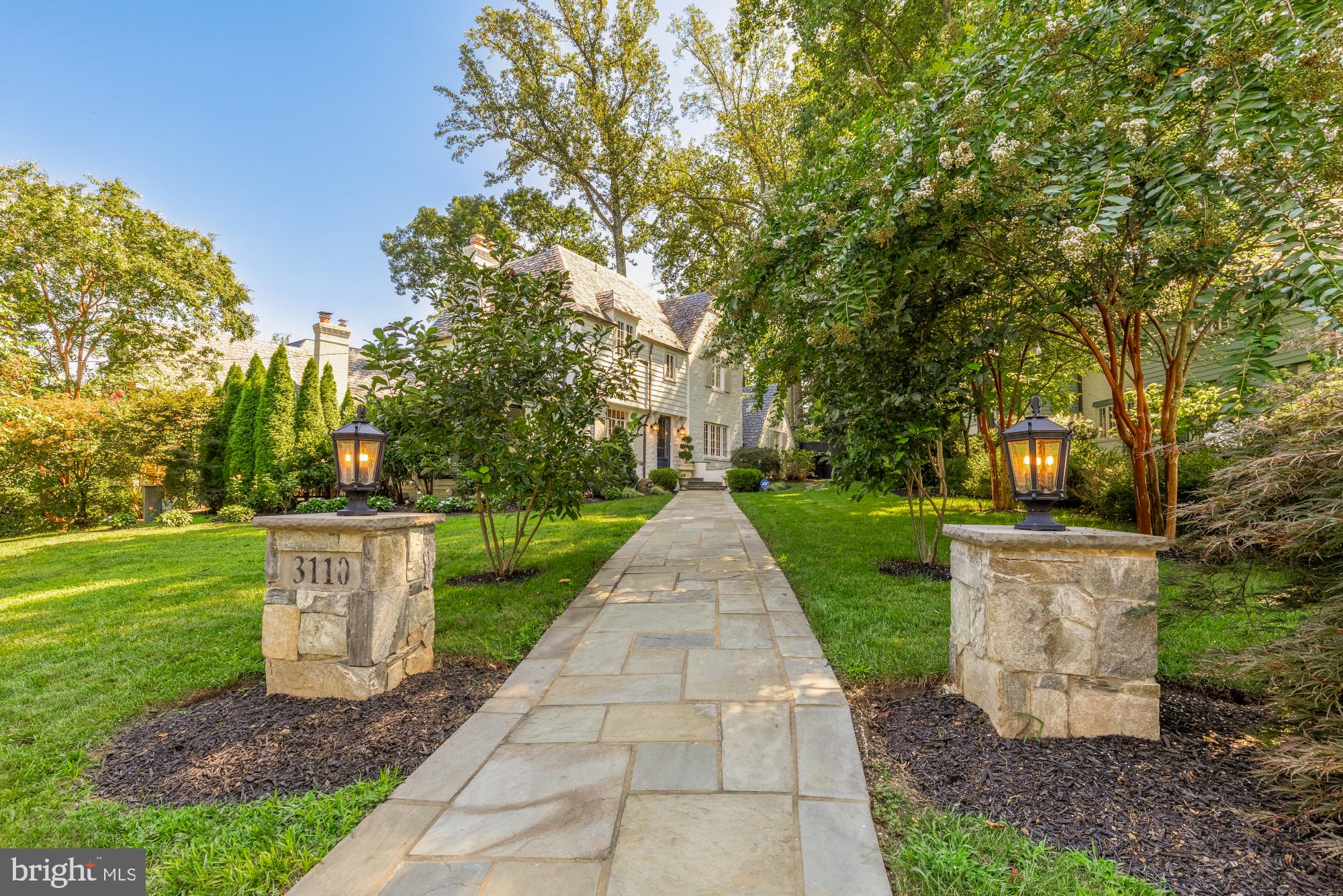 ROLLINGWOOD - Residential