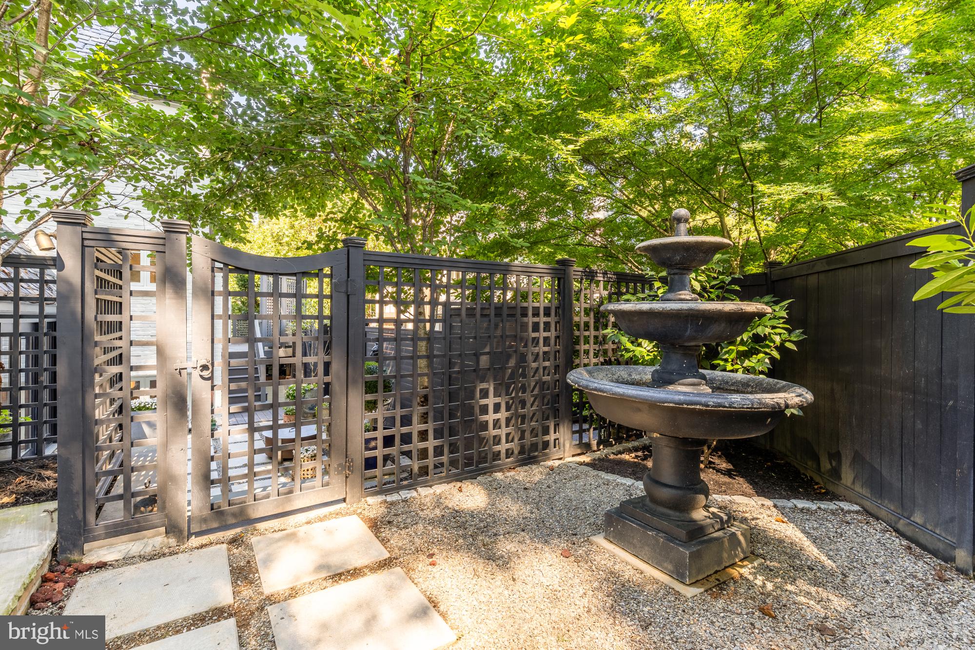 ROLLINGWOOD - Residential