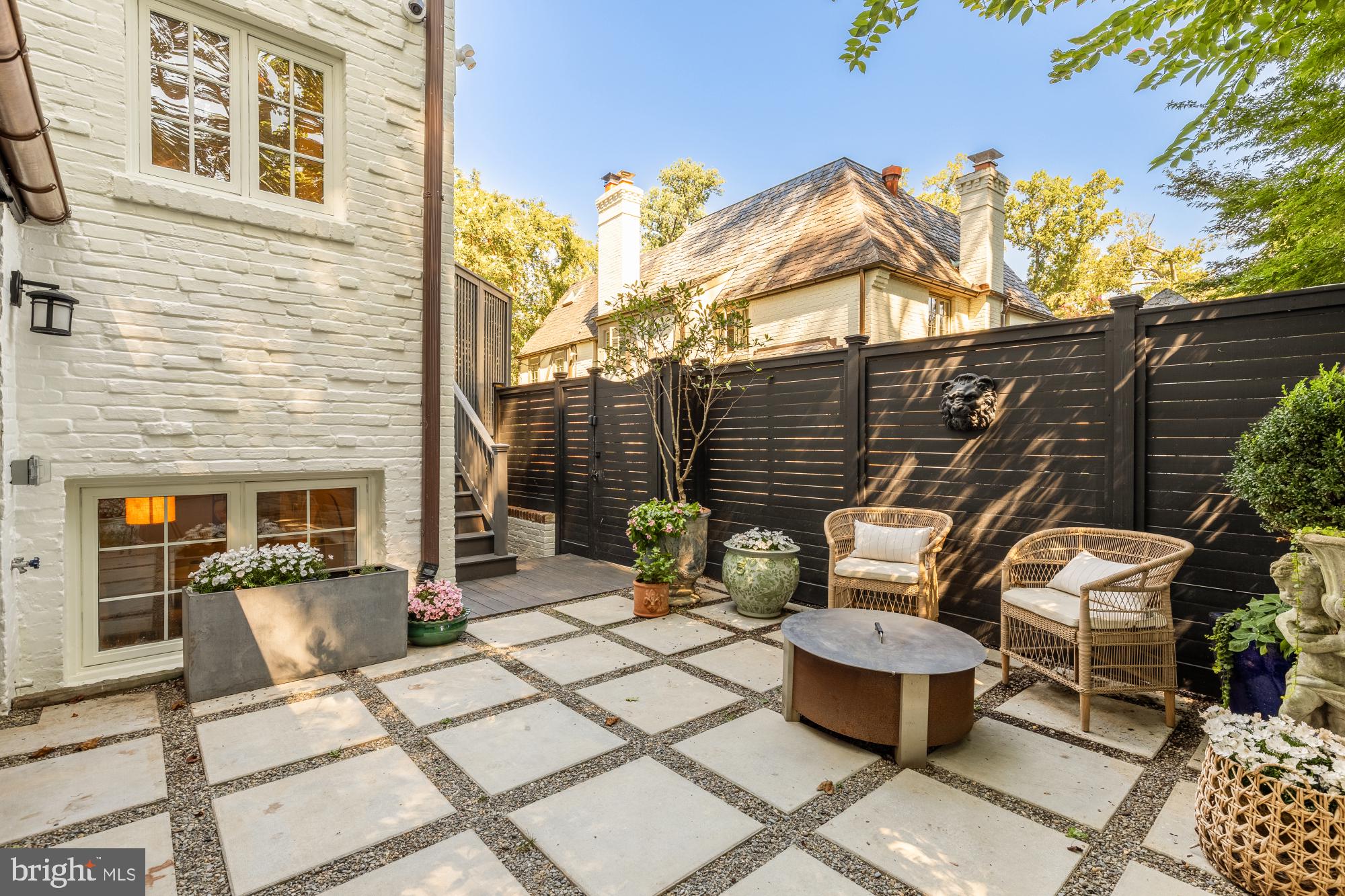 ROLLINGWOOD - Residential