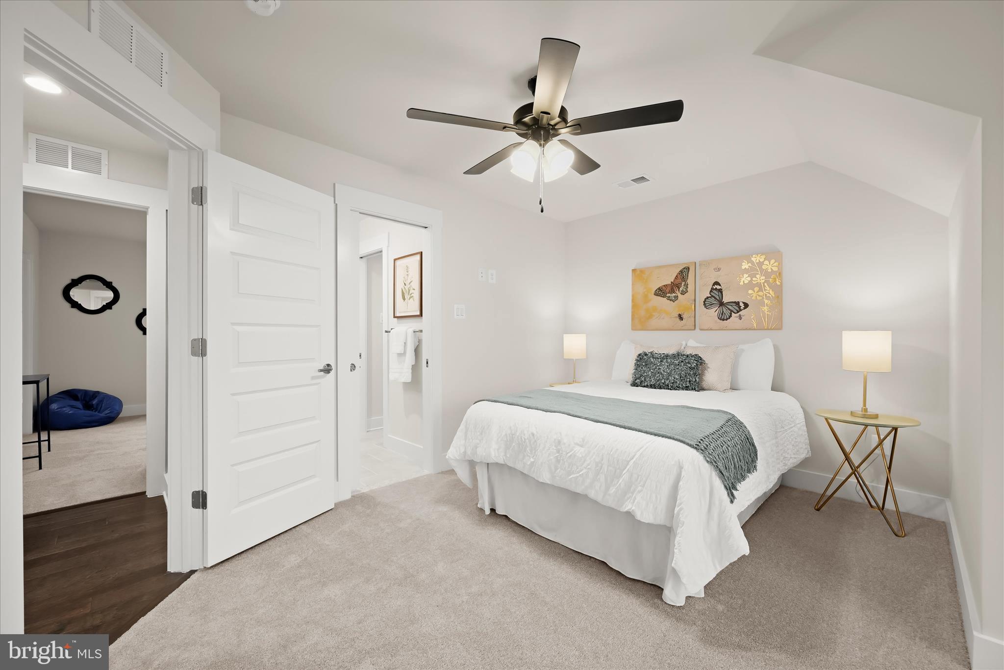 SHAMROCK ESTATES - Residential