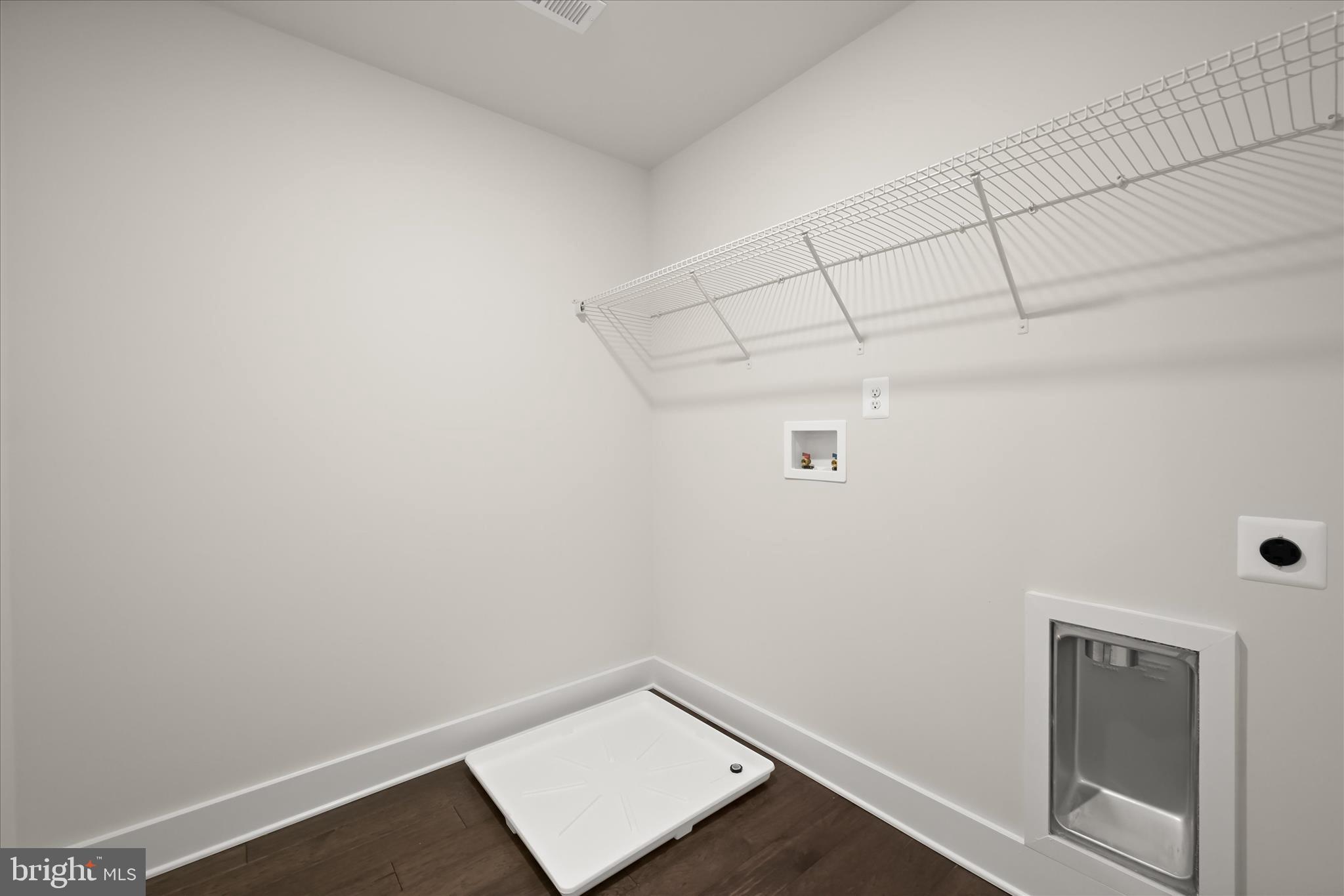 SHAMROCK ESTATES - Residential