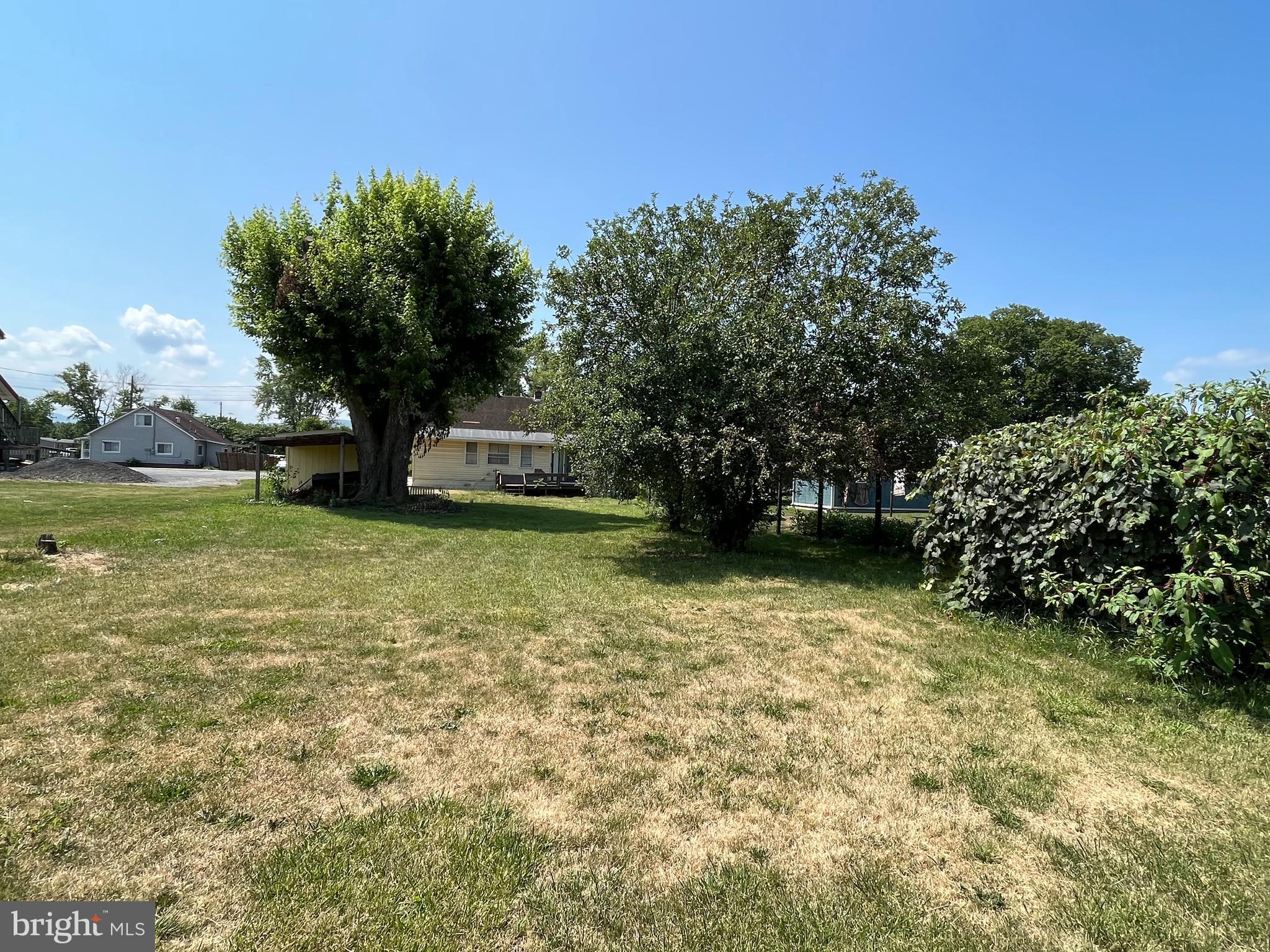 IN TOWN - Residential