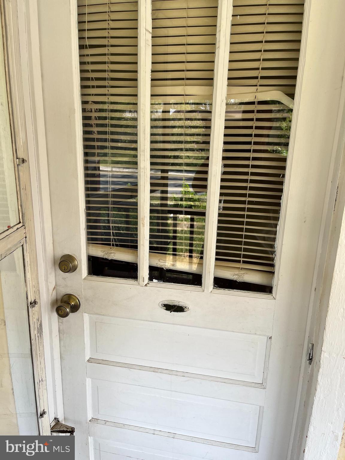 IN TOWN - Residential