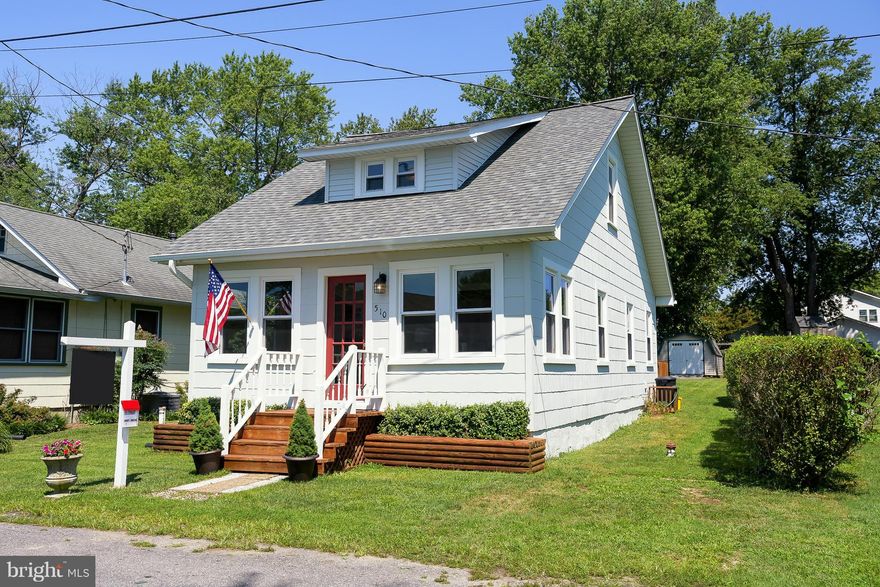 STUNNING BAY VIEWS! Once in a lifetime opportunity to own in sought-after Fairhaven!   Fully renovated classic bungalow with all the "bells and whistles". New kitchen w/ SS, granite & breakfast bar. New bath MBR. New roof/gutters. Dual pane windows. Refinished floors. New carpet. Great deck for entertaining. Large shed offering ample storage. MUST SEE