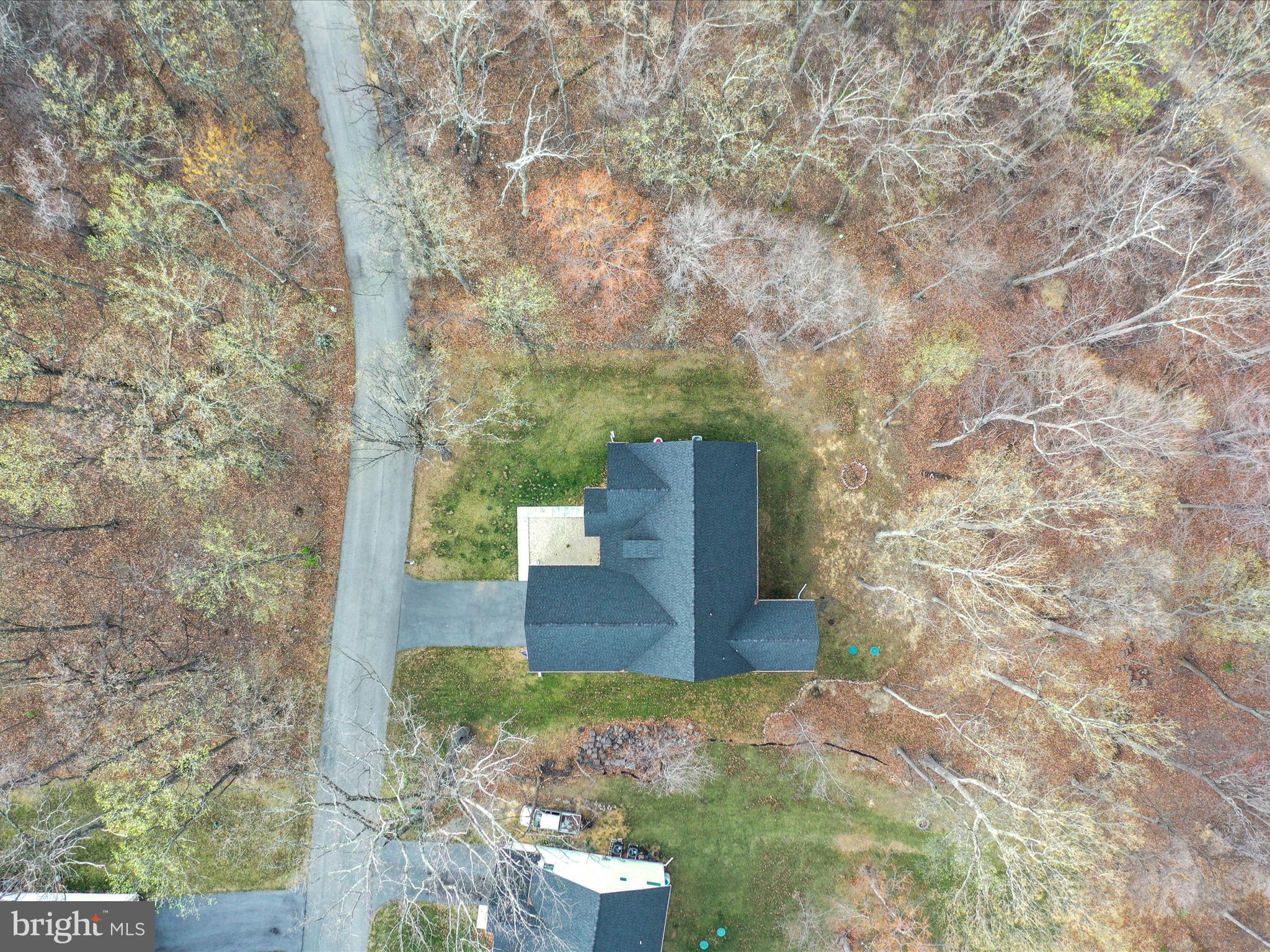 LAKE FOREST ESTATES - Residential