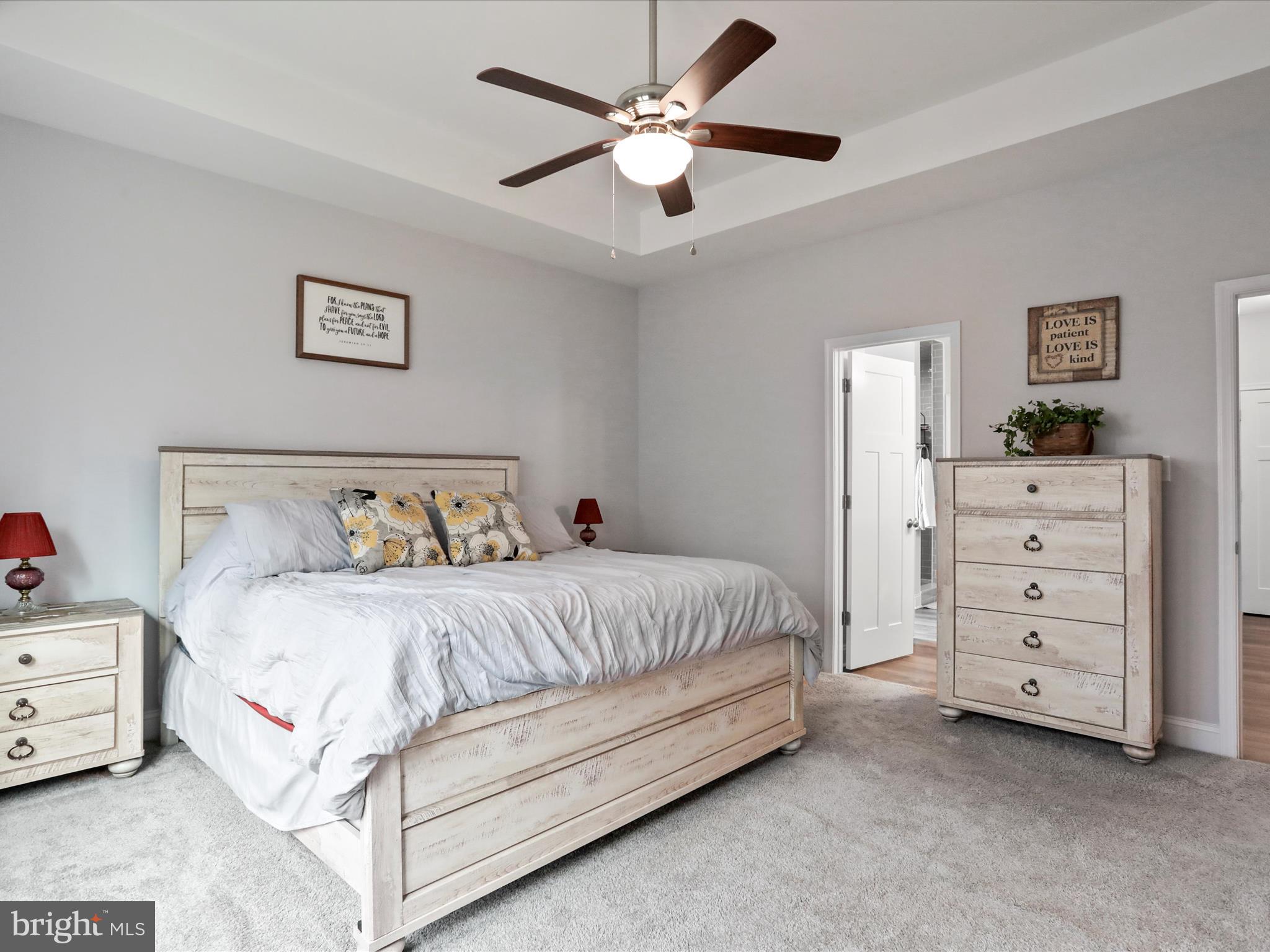 LAKE FOREST ESTATES - Residential