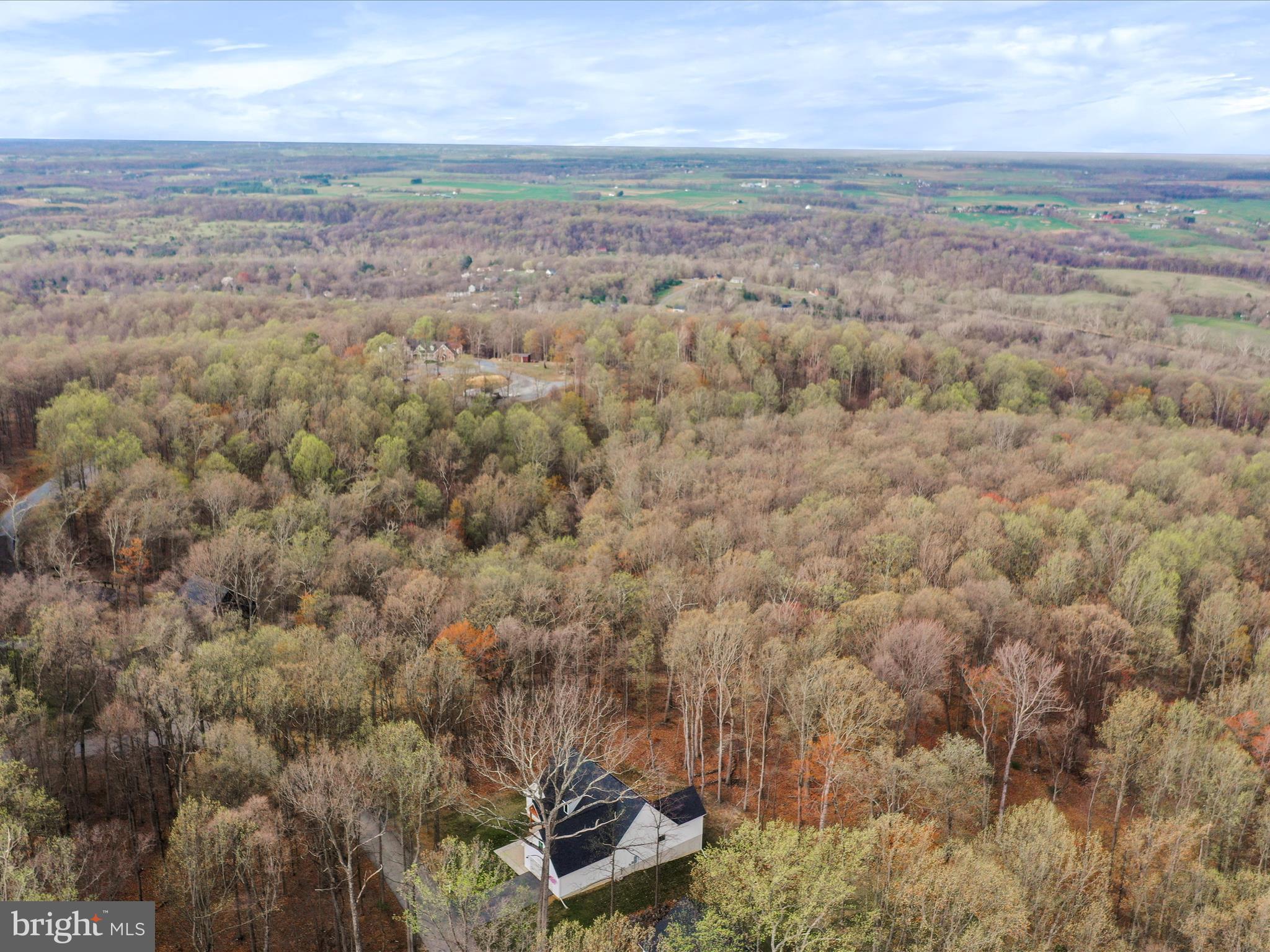 LAKE FOREST ESTATES - Residential