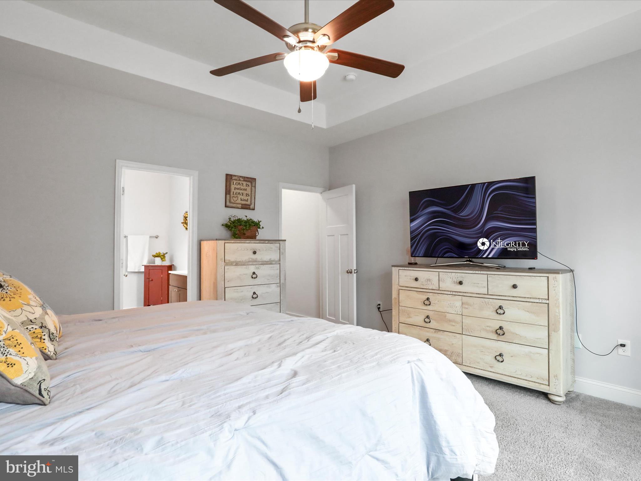 LAKE FOREST ESTATES - Residential