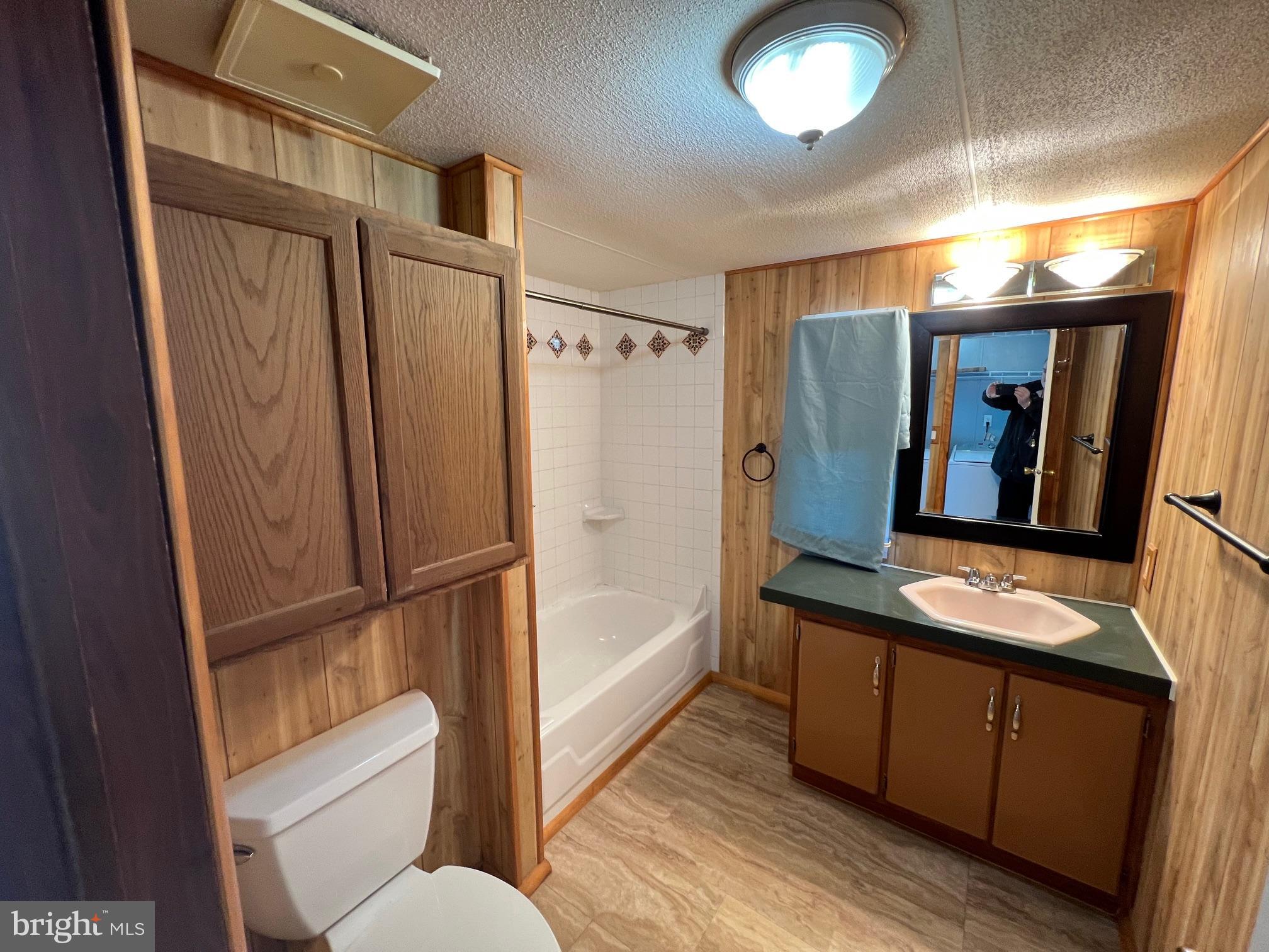 MAGNOLIA ESTATES - Residential