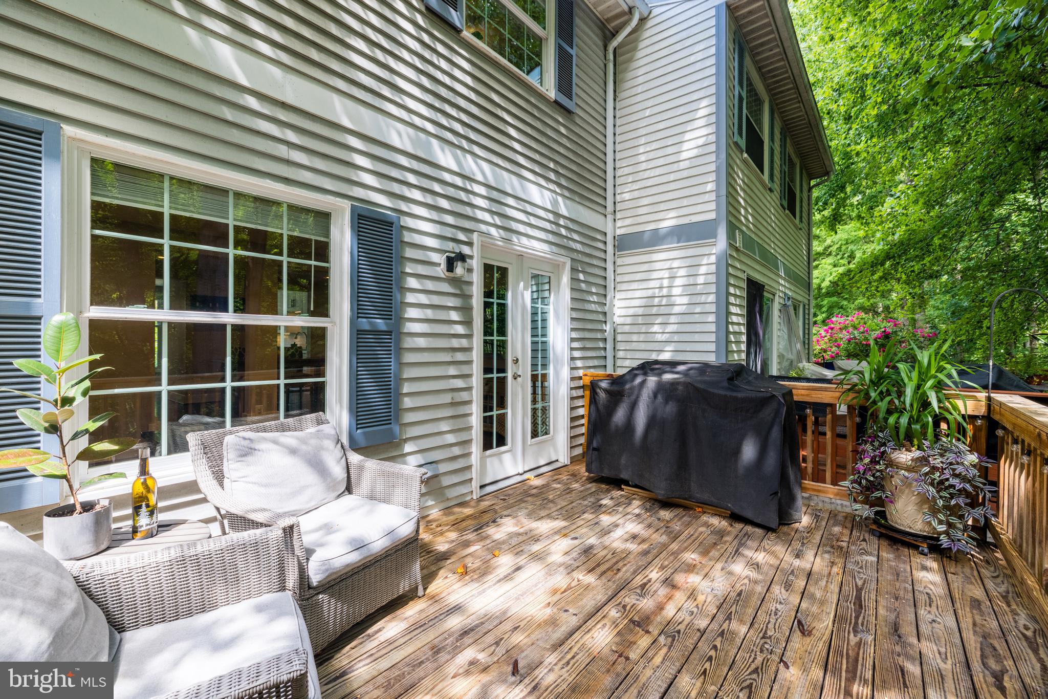 RESTON - Residential