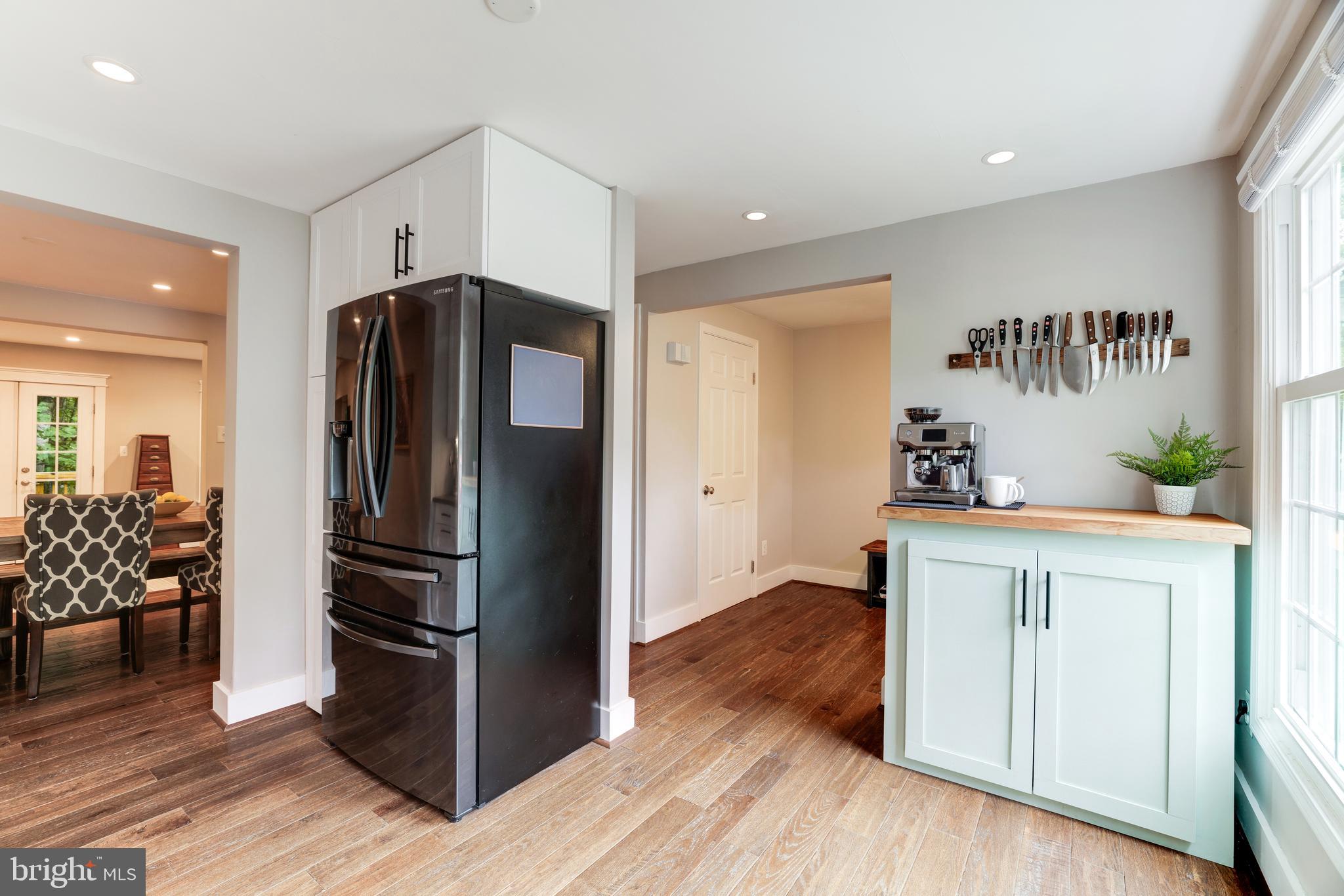 RESTON - Residential