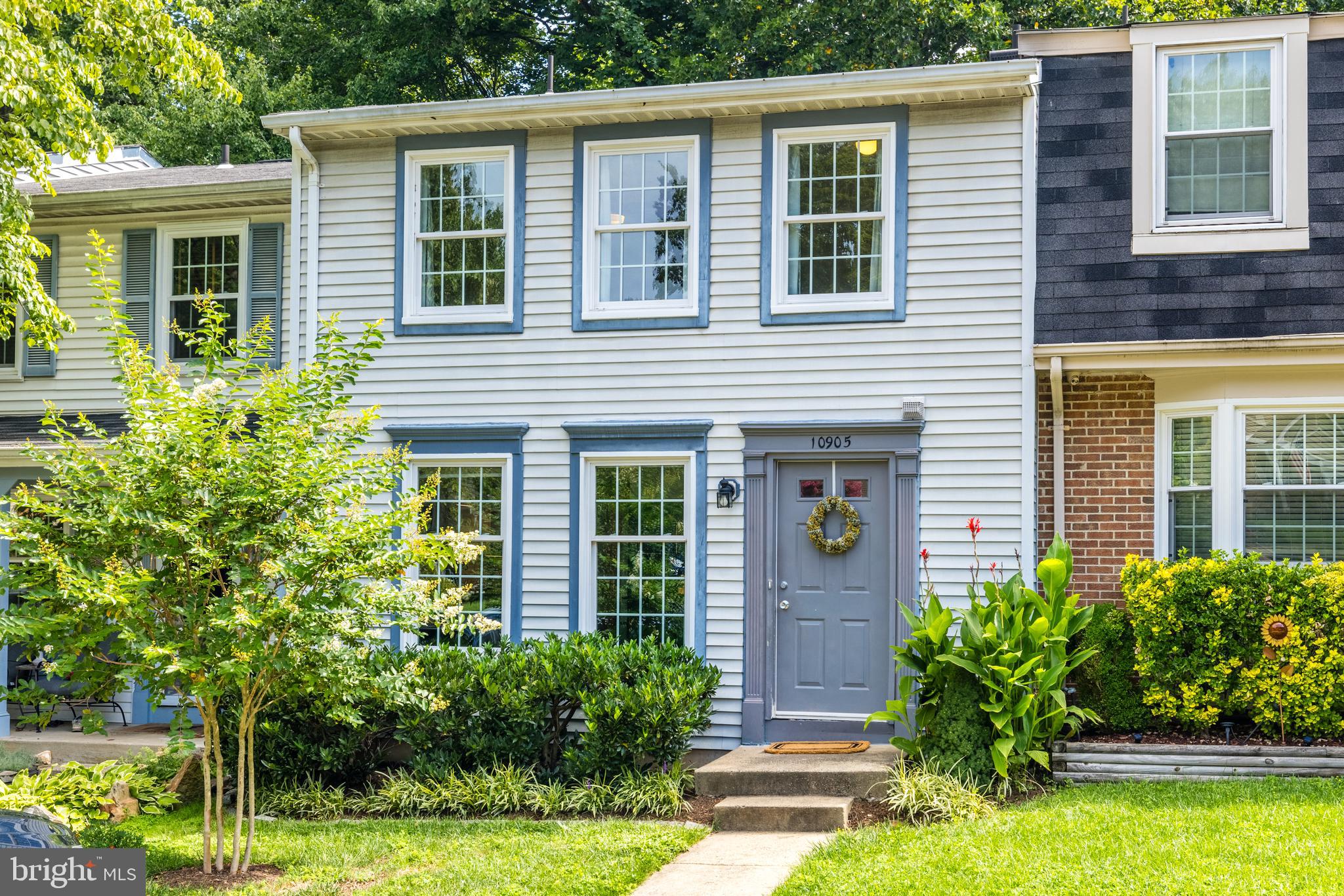 RESTON - Residential