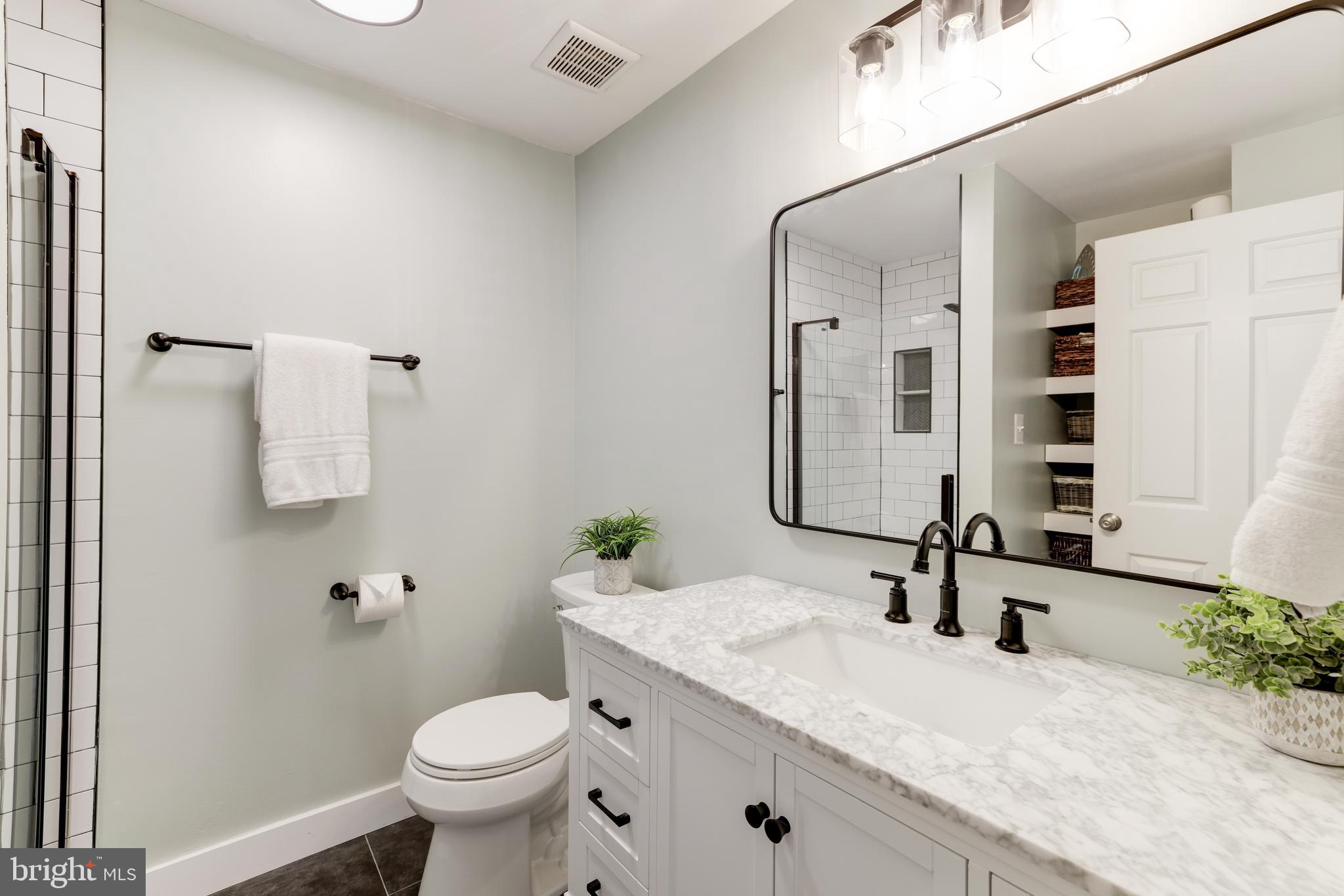 RESTON - Residential