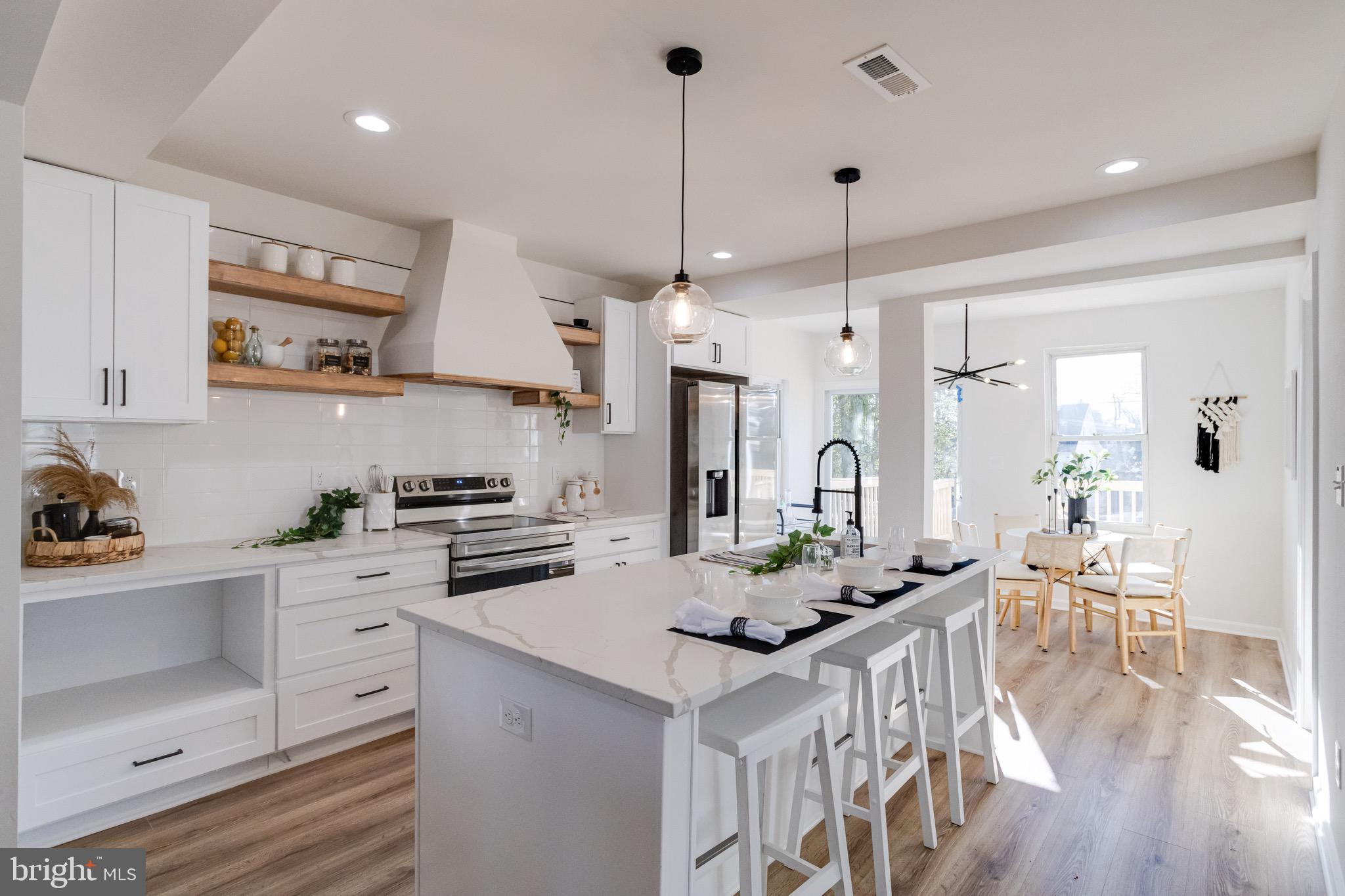 HAMILTON HEIGHTS - Residential