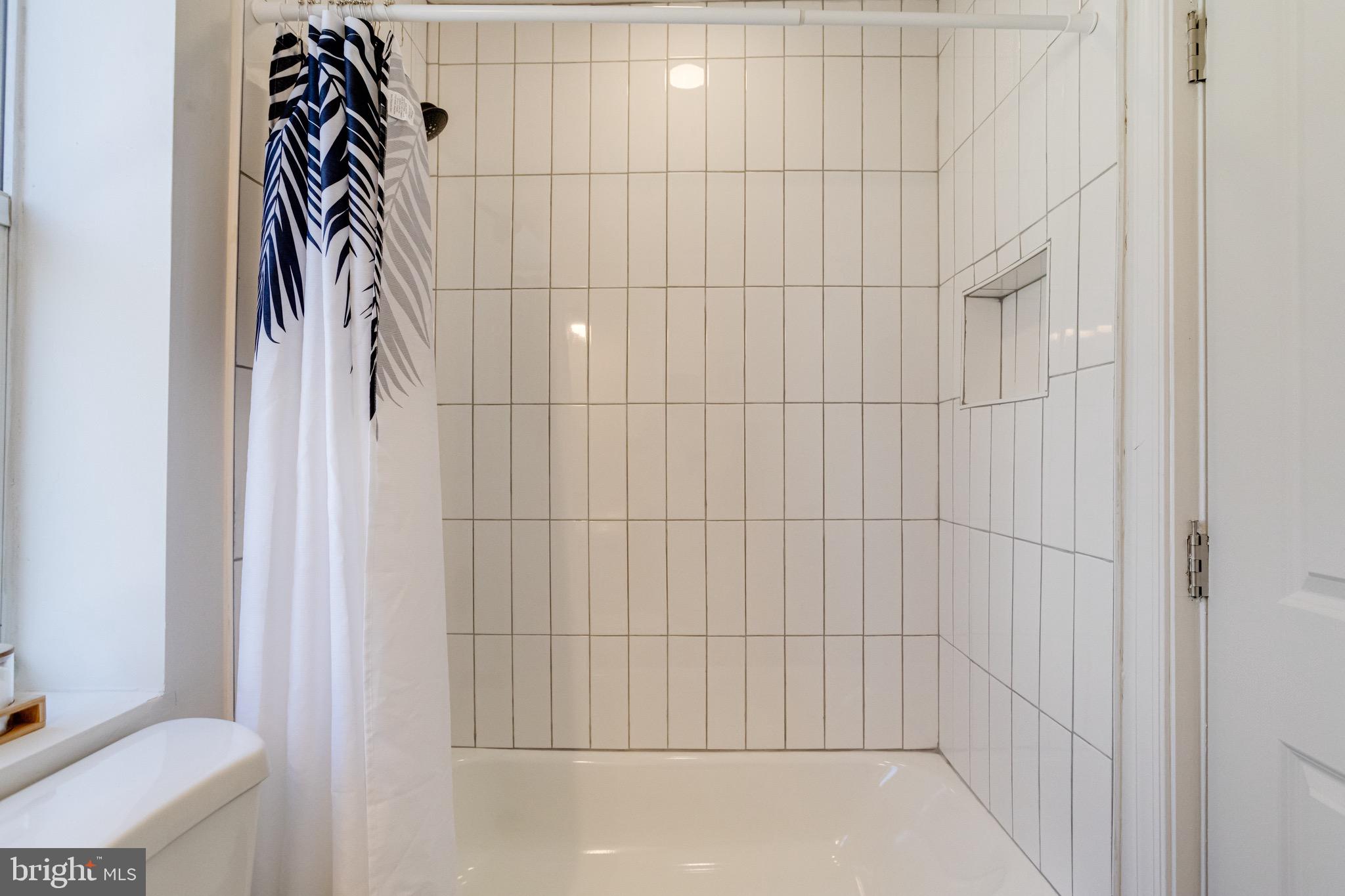 HAMILTON HEIGHTS - Residential