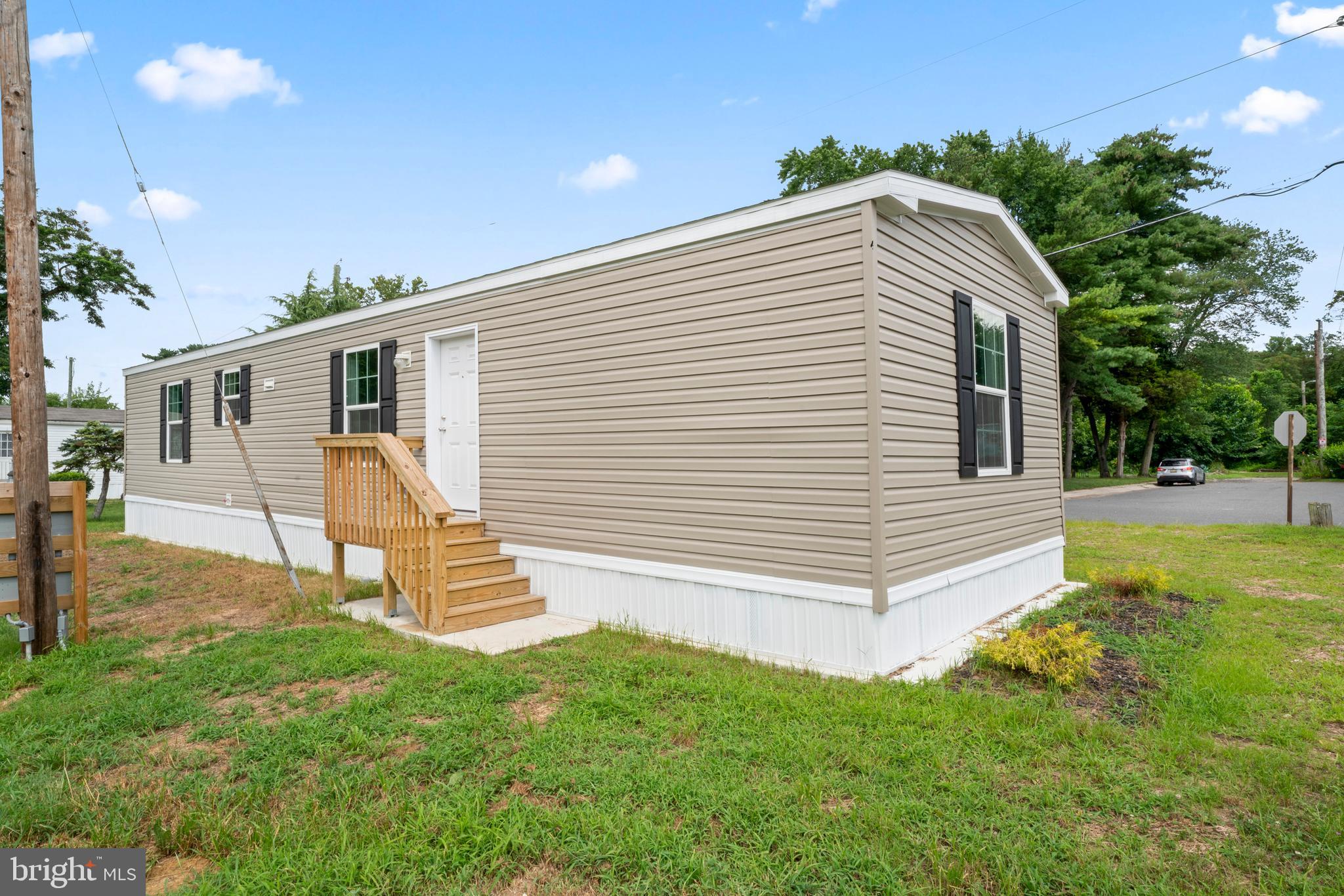 1811 N DELSEA DRIVE 4
