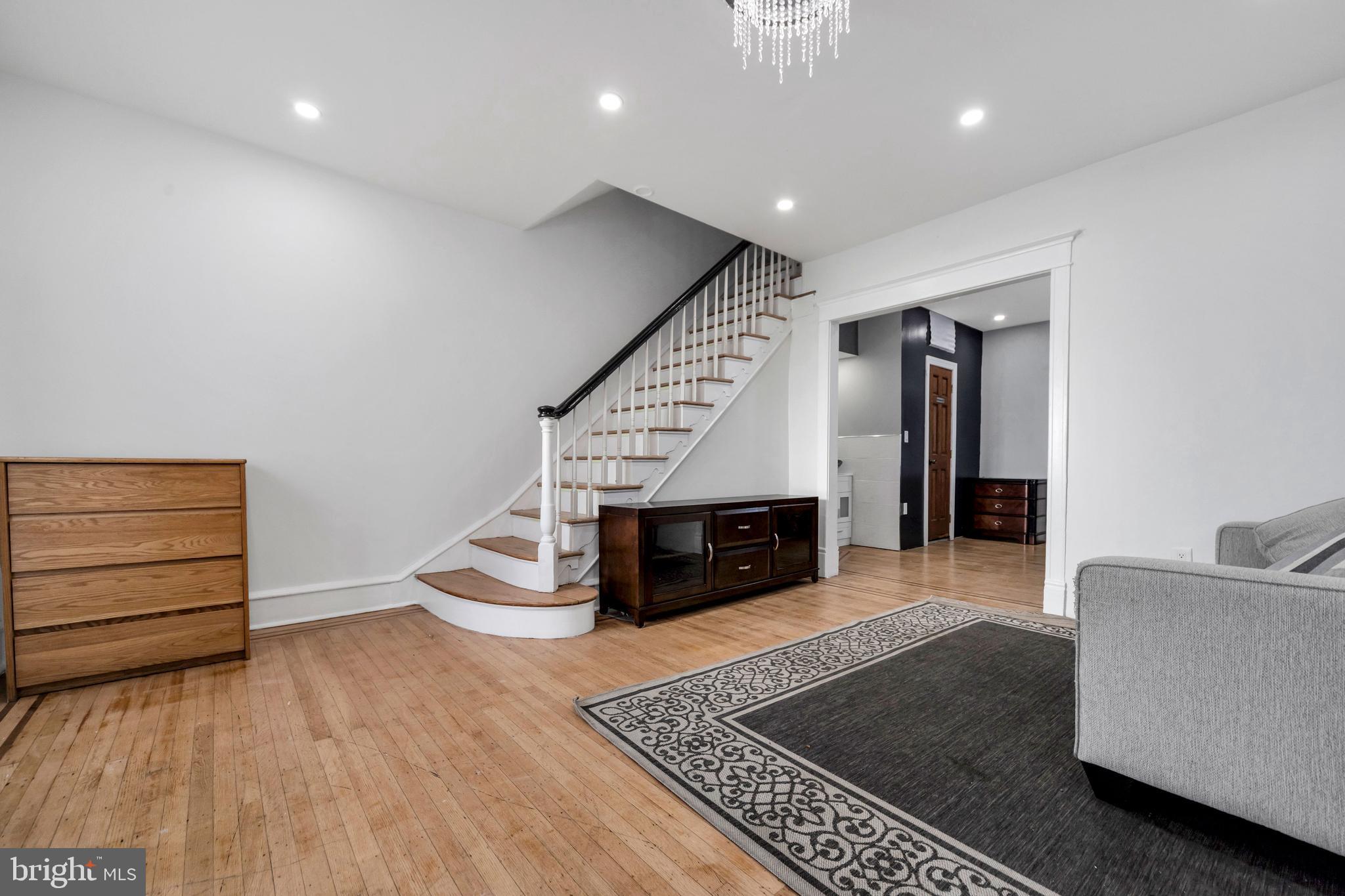 HIGHLAND PARK - Residential