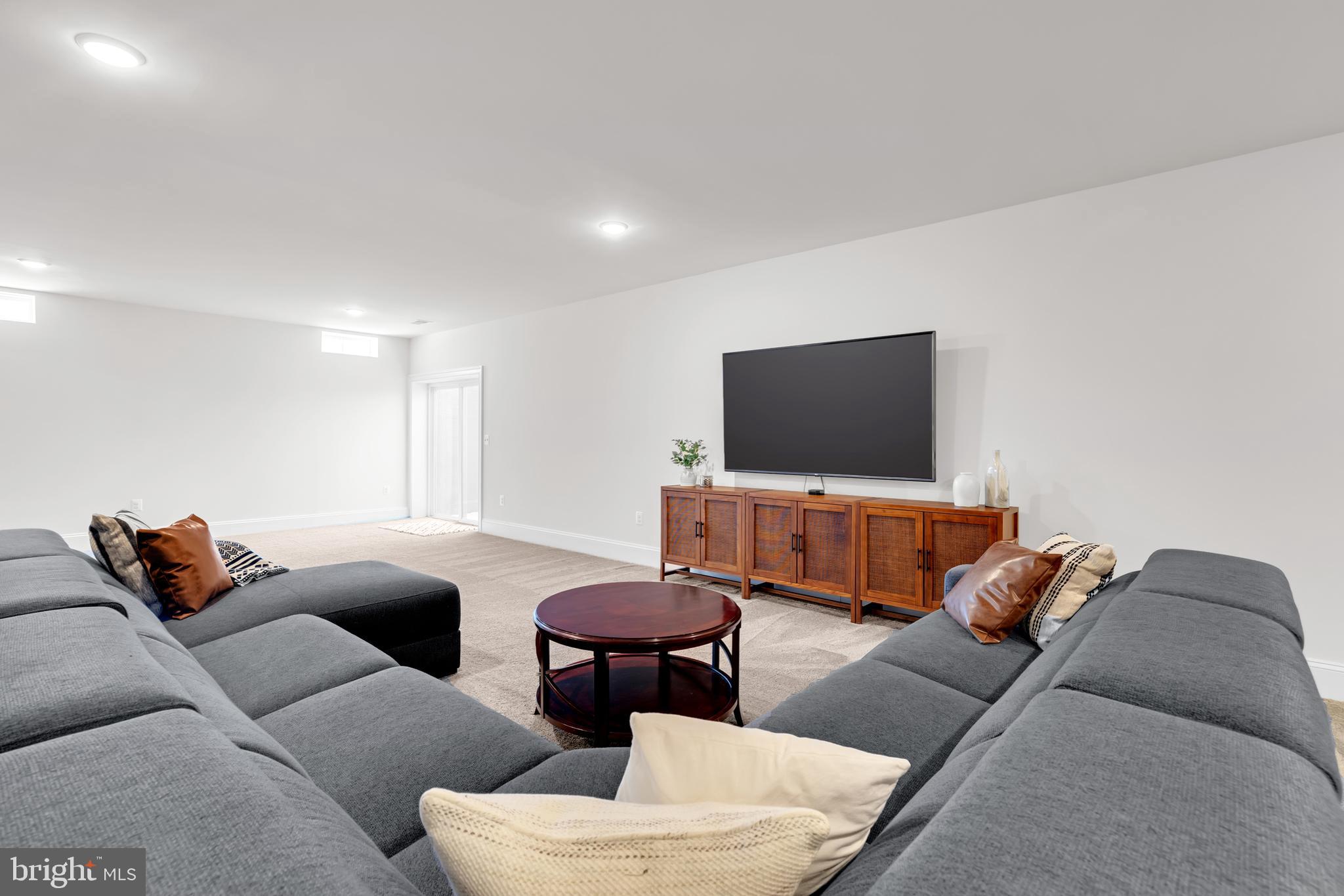 MCINTOSH - Residential